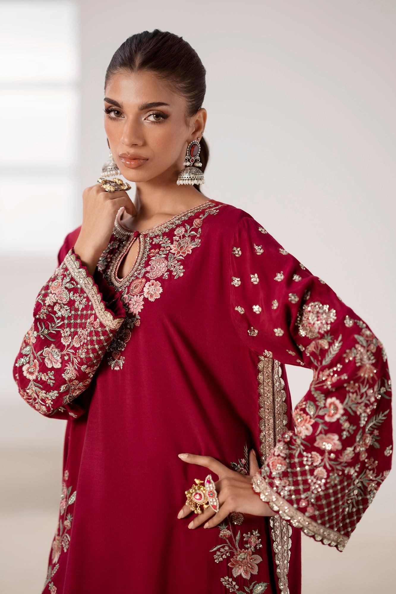 EMBROIDERED SUIT (E0907/104/305)