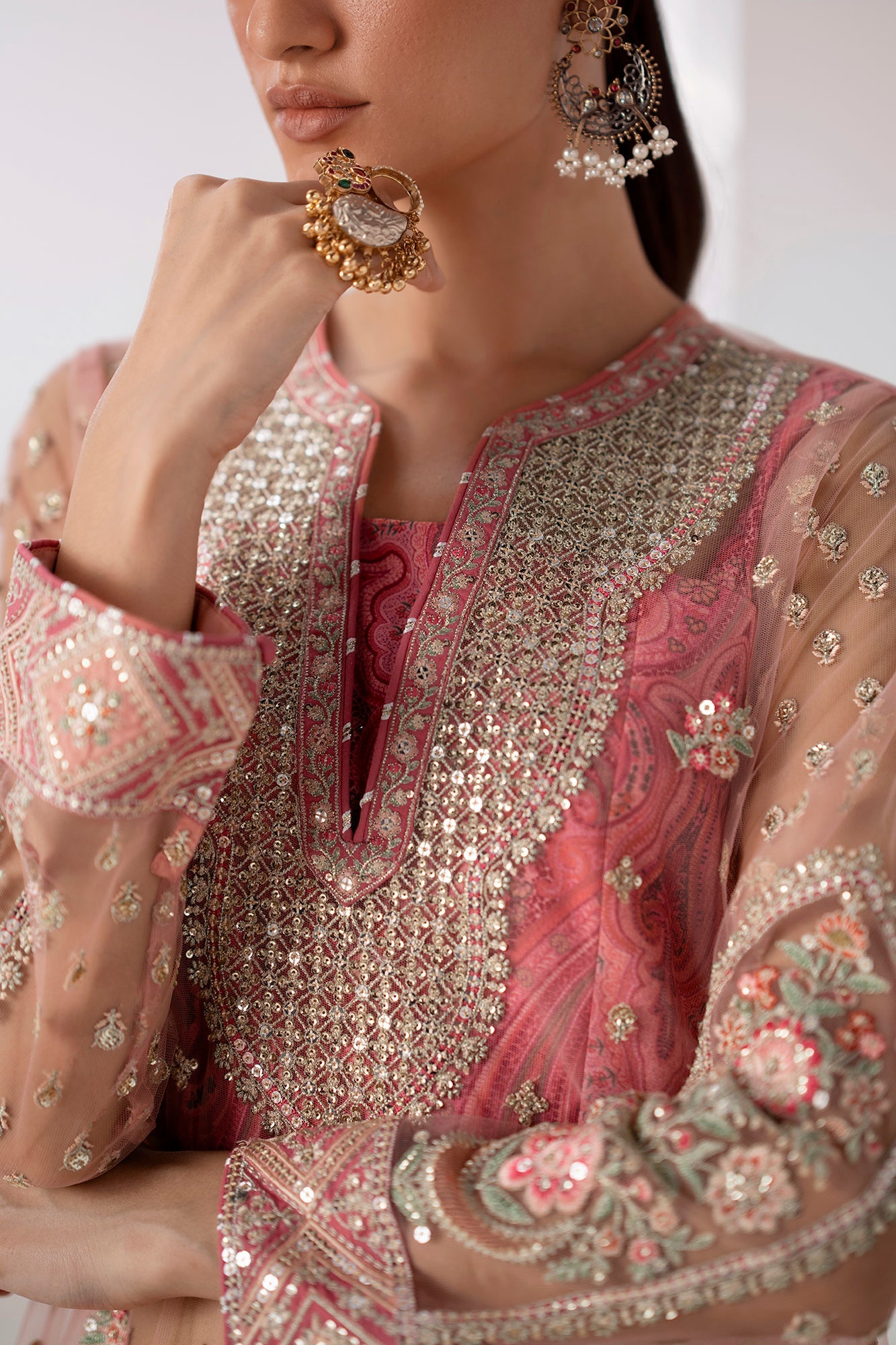 EMBROIDERED SUIT (E0908/104/315)