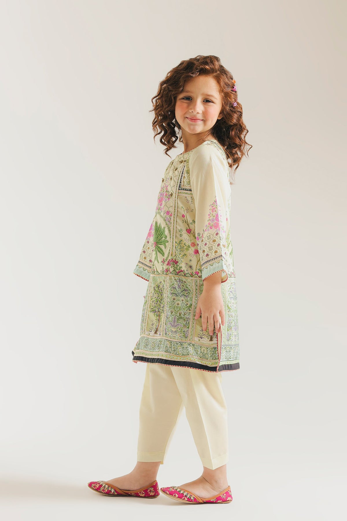 Ethnic