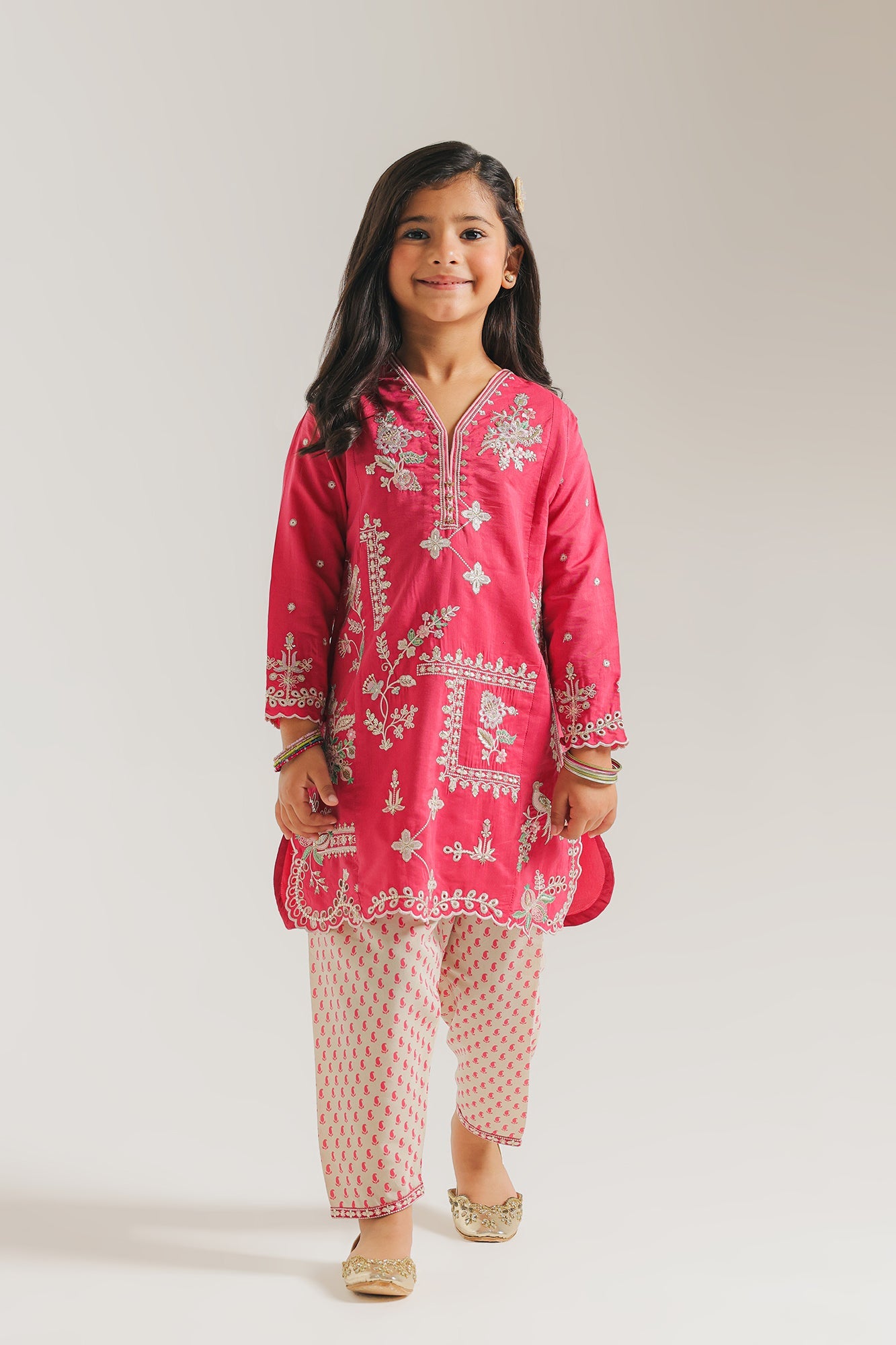 EMBROIDERED SUIT (E0921/404/409 E0921/304/409)
