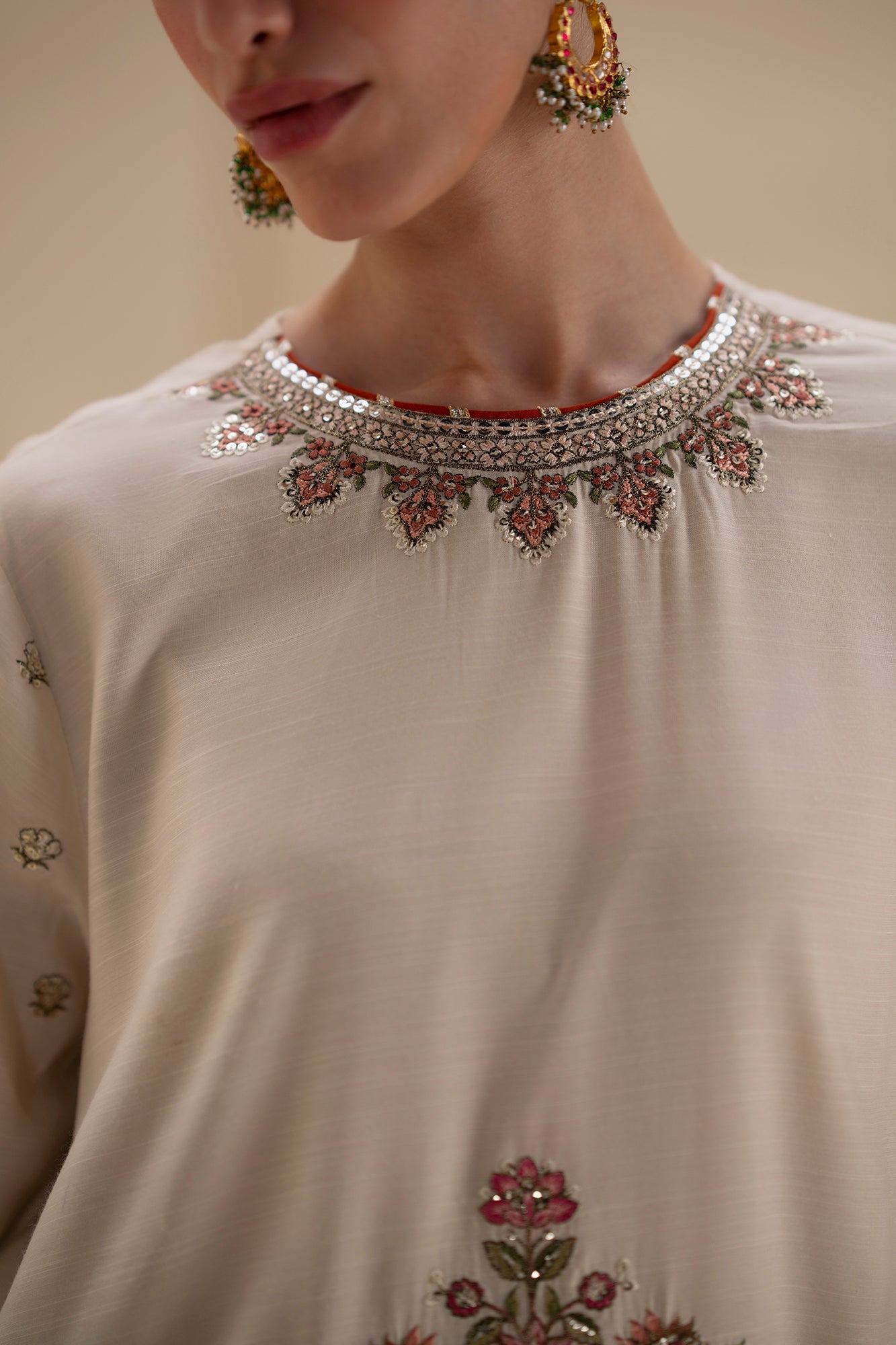 EMBROIDERED SUIT (E0931/104/004)