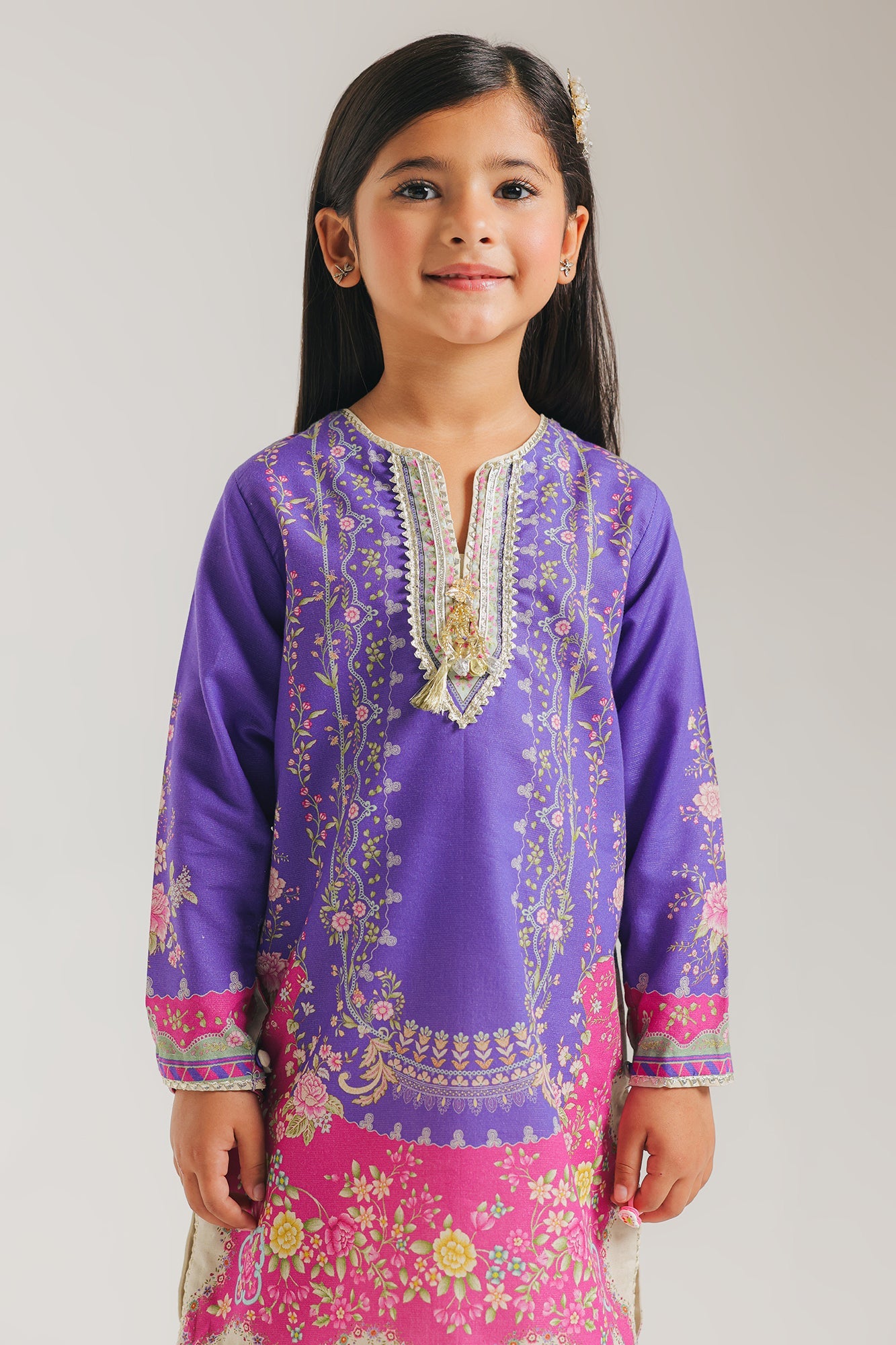 EMBROIDERED SUIT (E0932/404/508 E0932/304/508)