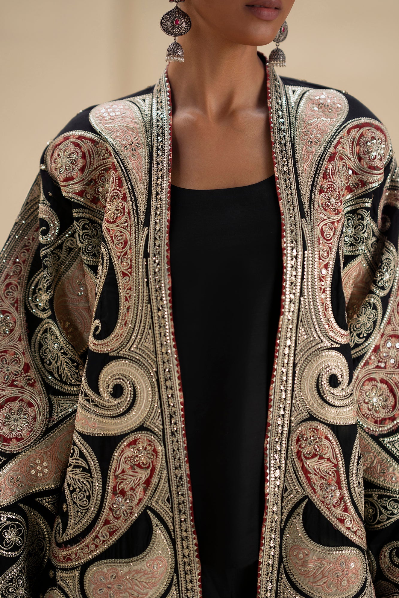 EMBROIDERED SUIT (E0937/104/902)