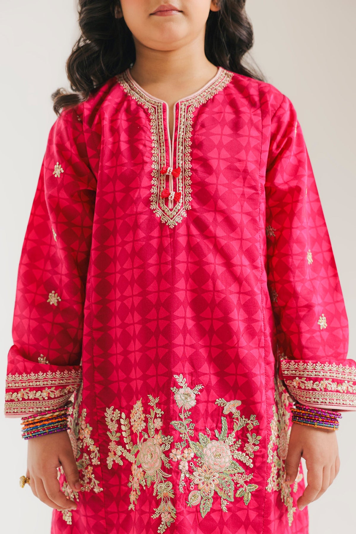 EMBROIDERED SUIT (E0938/404/406 E0938/304/406)