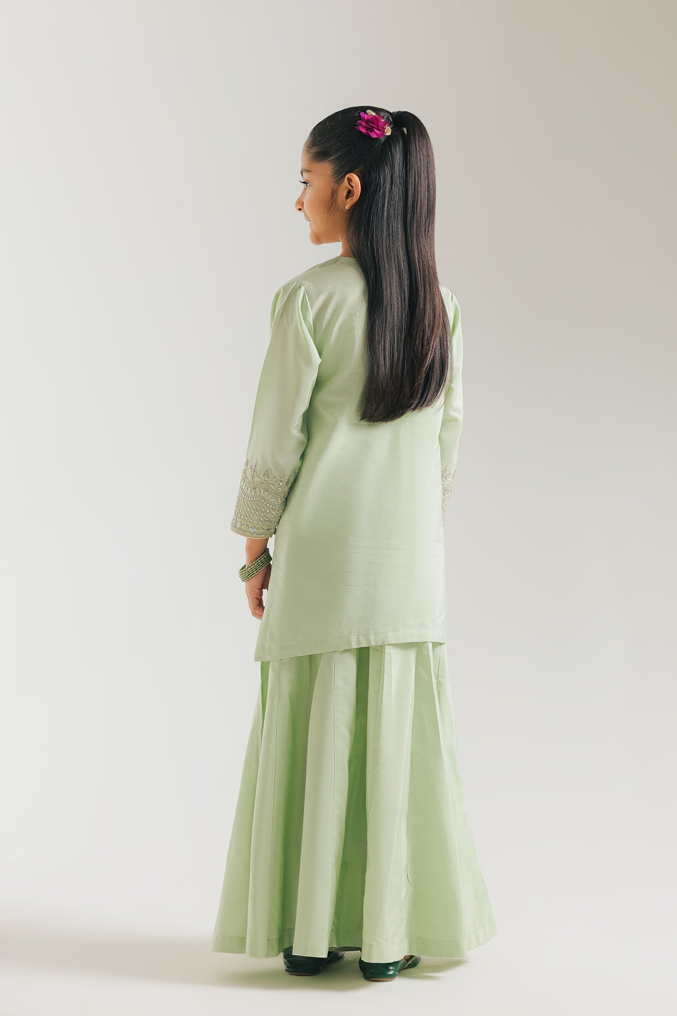 EMBROIDERED SUIT (E0943/404/127 E0943/304/127)