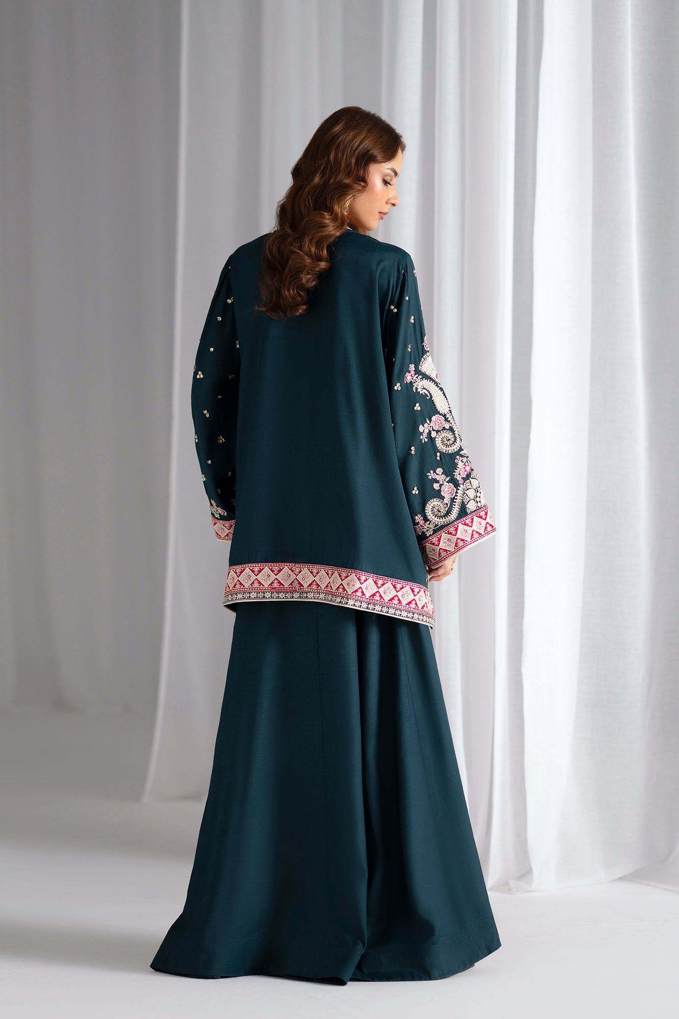 https://cdn.shopify.com/s/files/1/2290/7917/files/E0952-104_3.jpg?v=1764911683