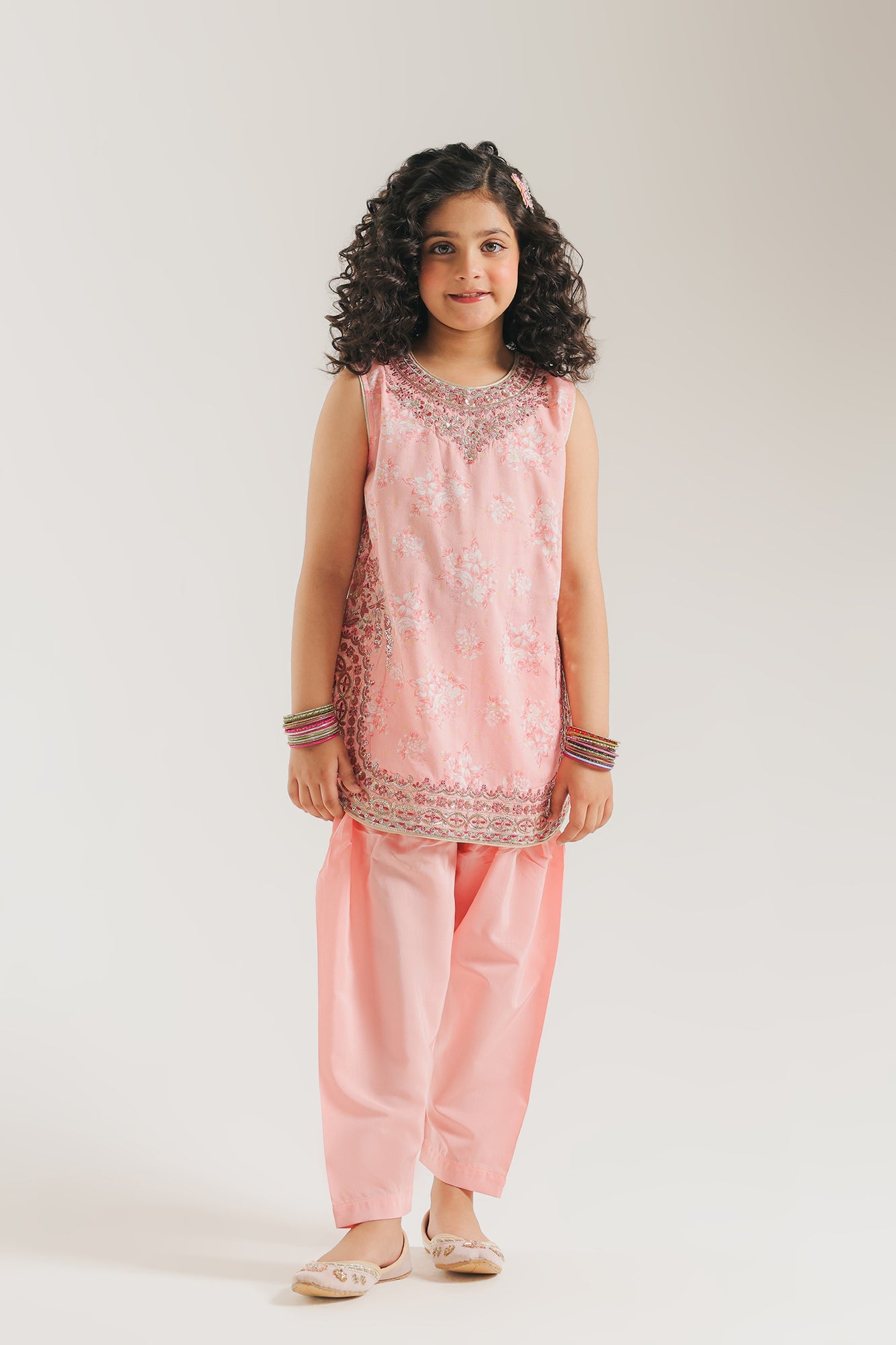 EMBROIDERED SUIT (E0953/404/327 E0953/304/327)