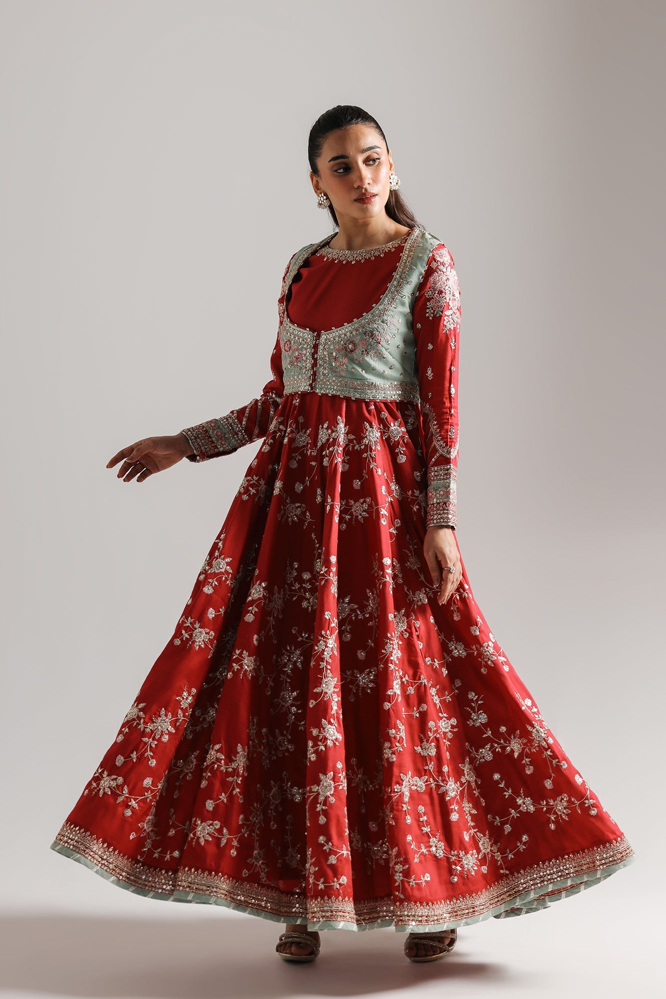 EMBROIDERED DRESS (E0954/104/808)