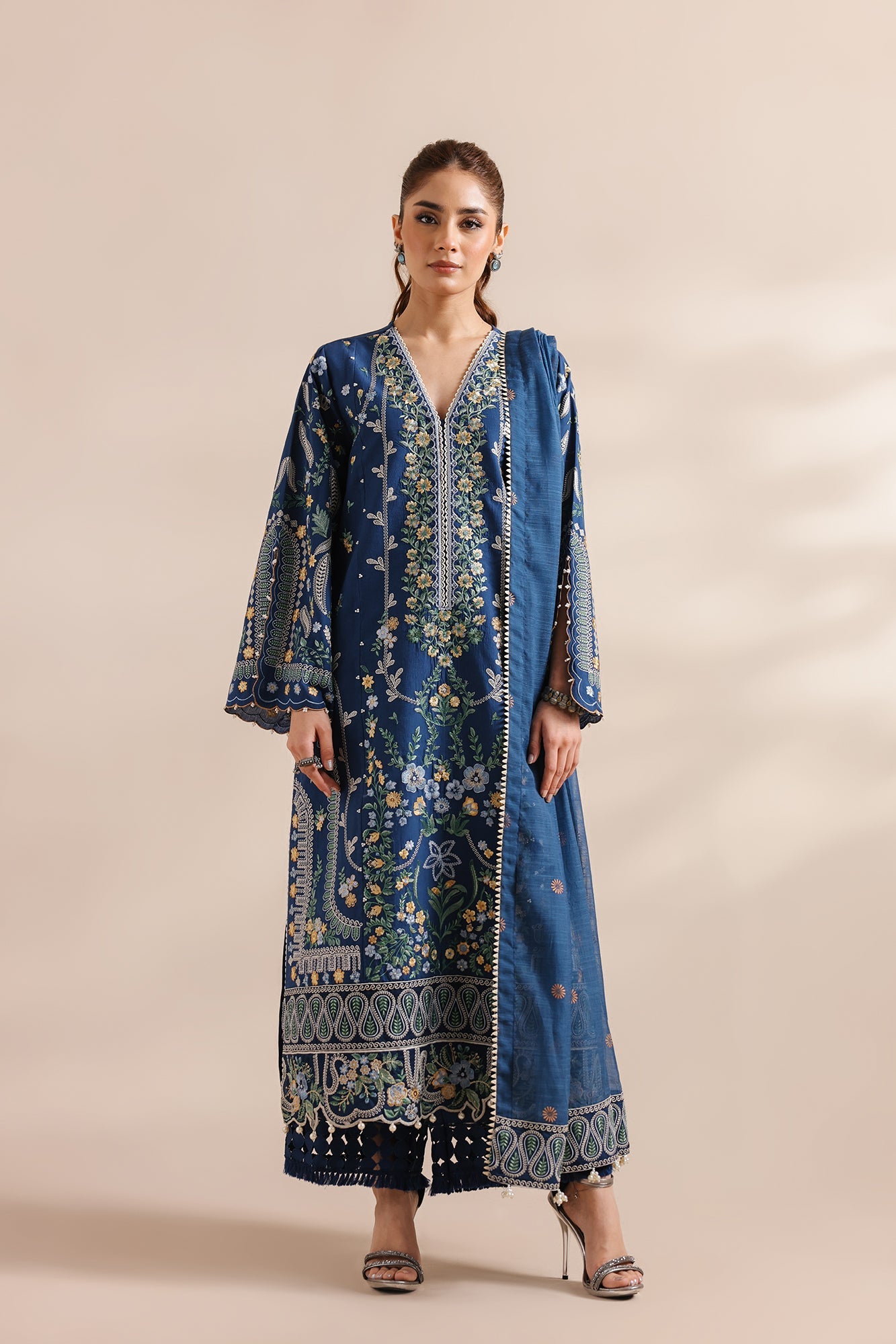 https://cdn.shopify.com/s/files/1/2290/7917/files/E0954-203-624_1.jpg?v=1767954637