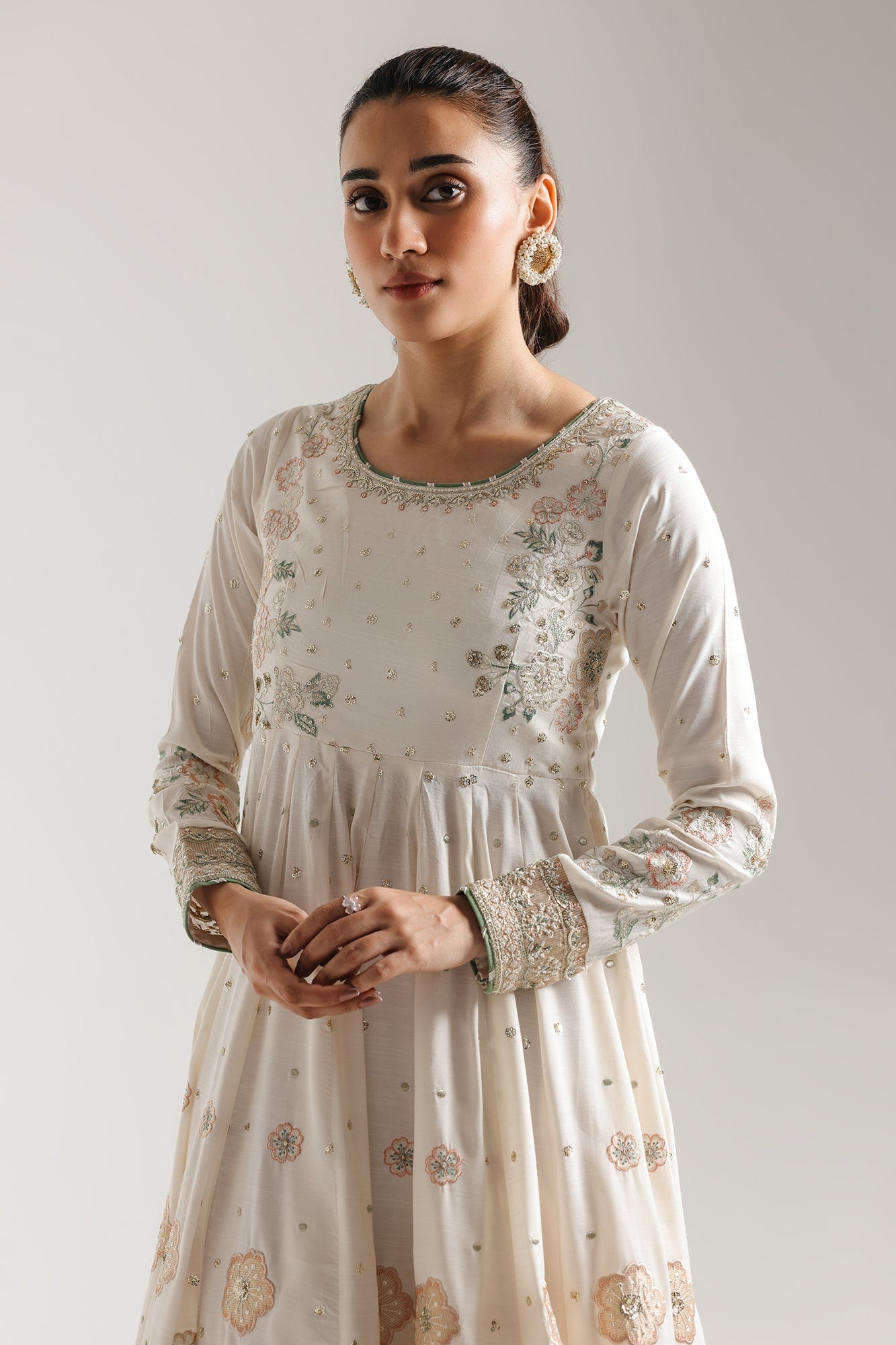 https://cdn.shopify.com/s/files/1/2290/7917/files/E0956-104-003_4.jpg?v=1770184035