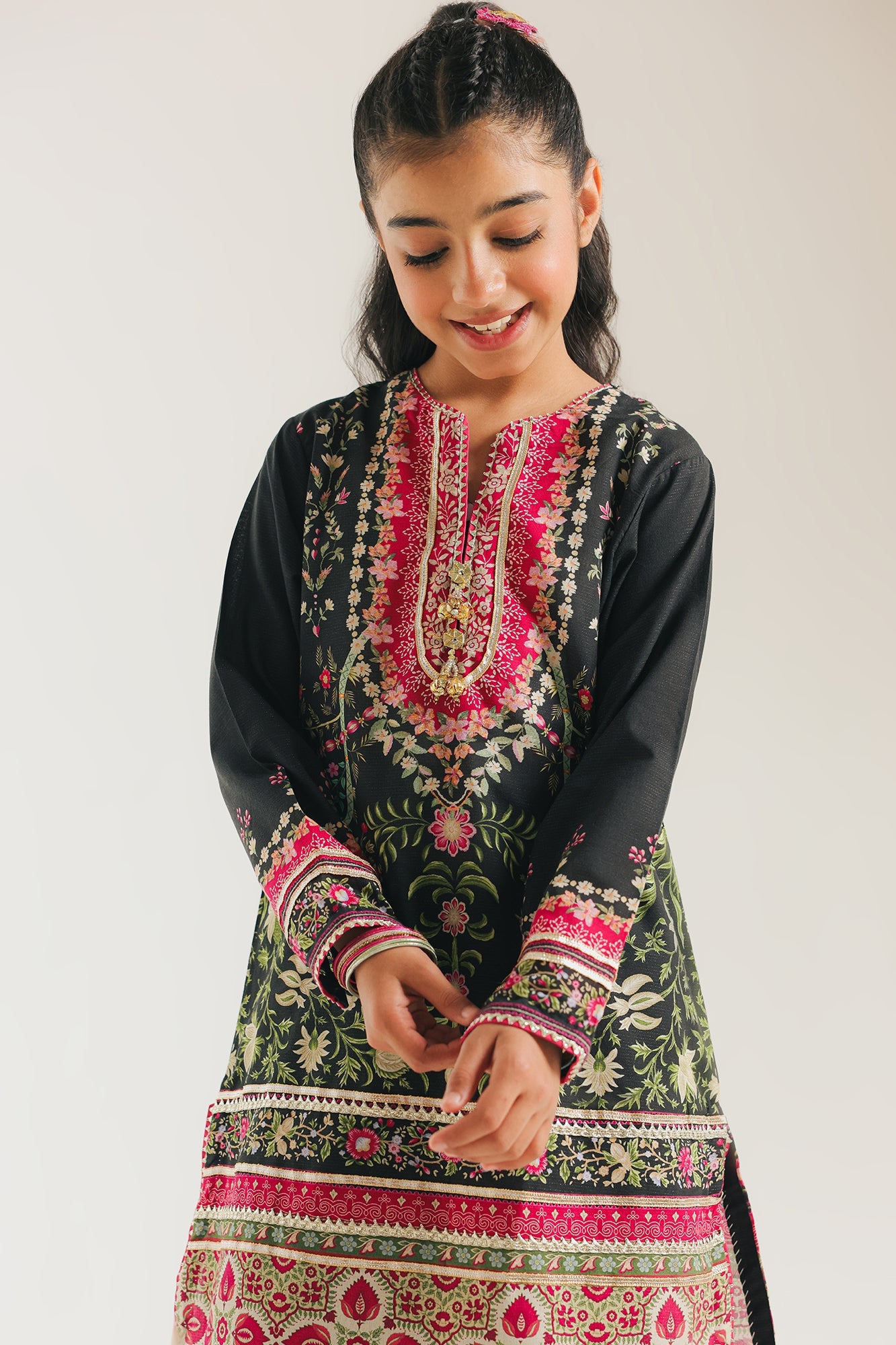 https://cdn.shopify.com/s/files/1/2290/7917/files/E0956-404-901_5.jpg?v=1771564591