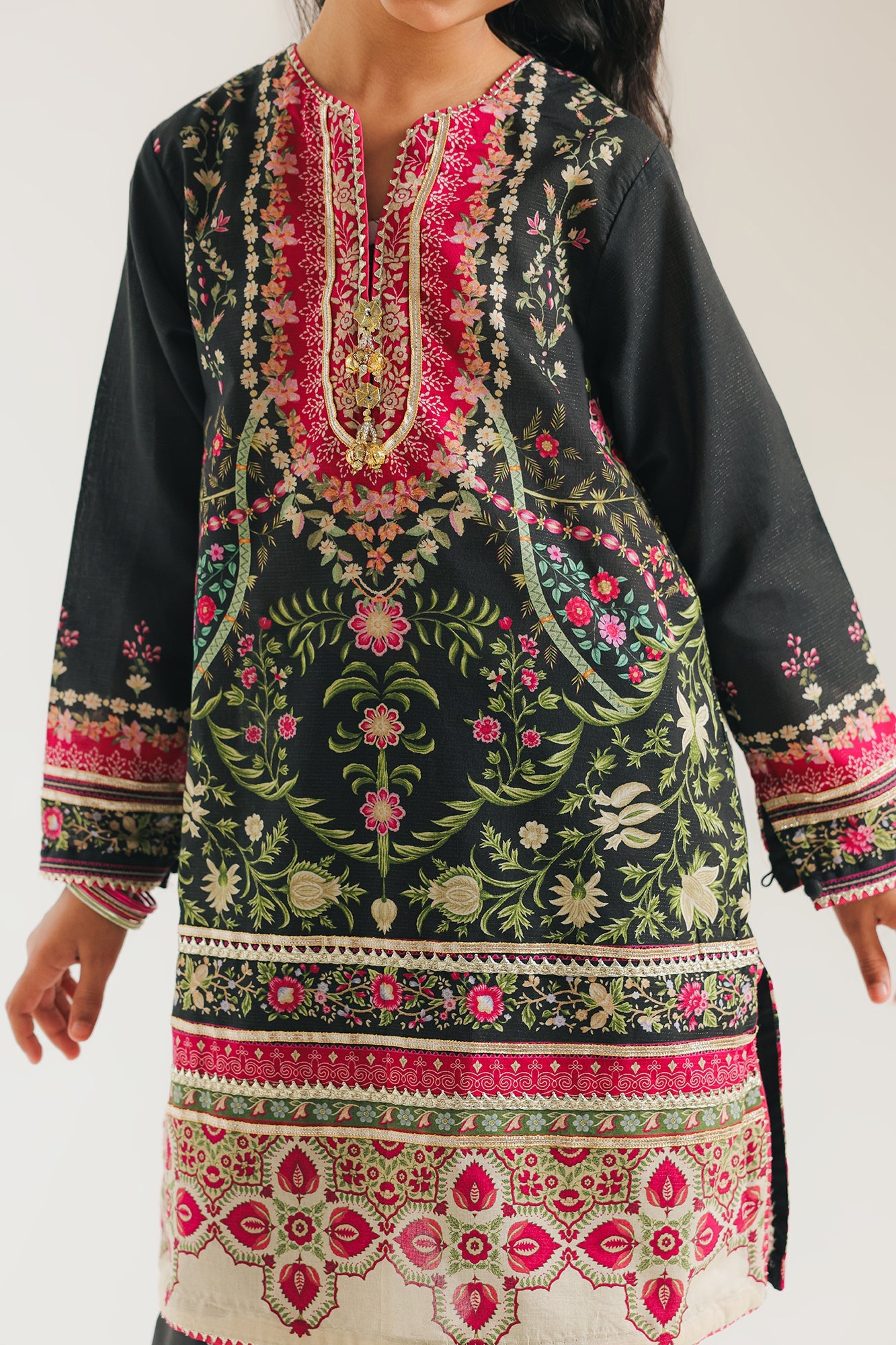 https://cdn.shopify.com/s/files/1/2290/7917/files/E0956-404-901_6.jpg?v=1771564591