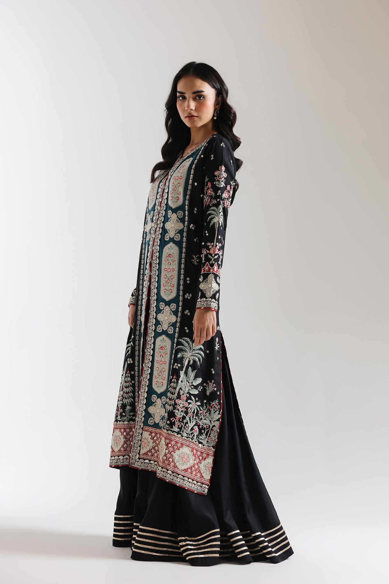 https://cdn.shopify.com/s/files/1/2290/7917/files/E0957-104-901_2_9504529a-e5e8-4594-831b-91b45d0e2305.jpg?v=1765175279