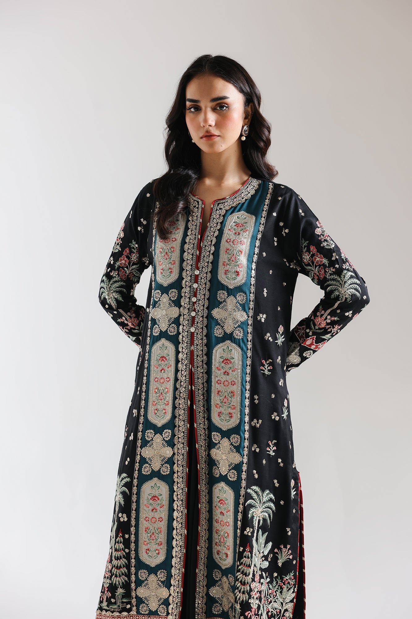 https://cdn.shopify.com/s/files/1/2290/7917/files/E0957-104-901_4_92c3edb6-cc88-4dbb-89c6-d143a5da1dd1.jpg?v=1765175279