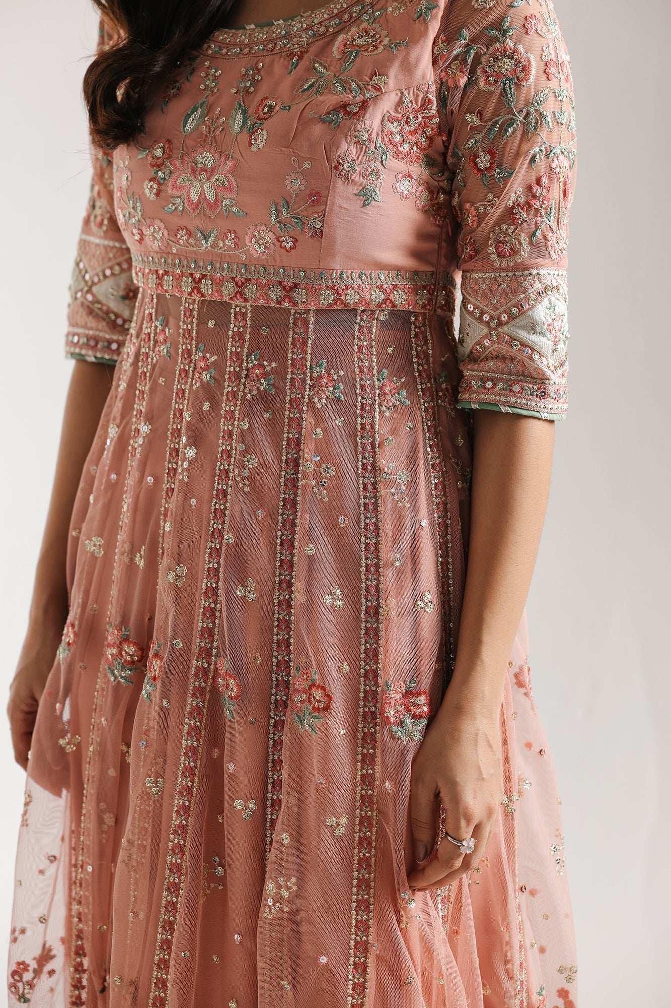 https://cdn.shopify.com/s/files/1/2290/7917/files/E0958-104-314_5.jpg?v=1770184117