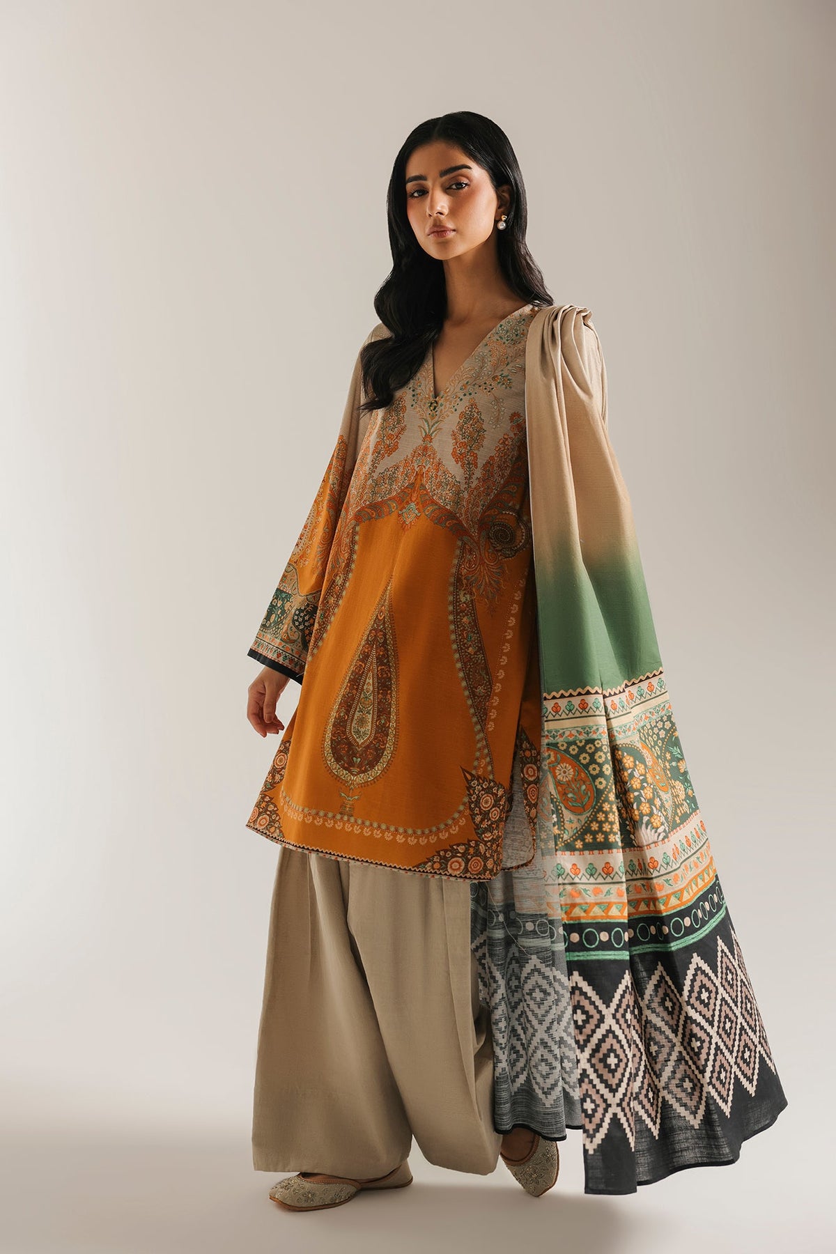 PRINTED SUIT (E0959-202-220)
