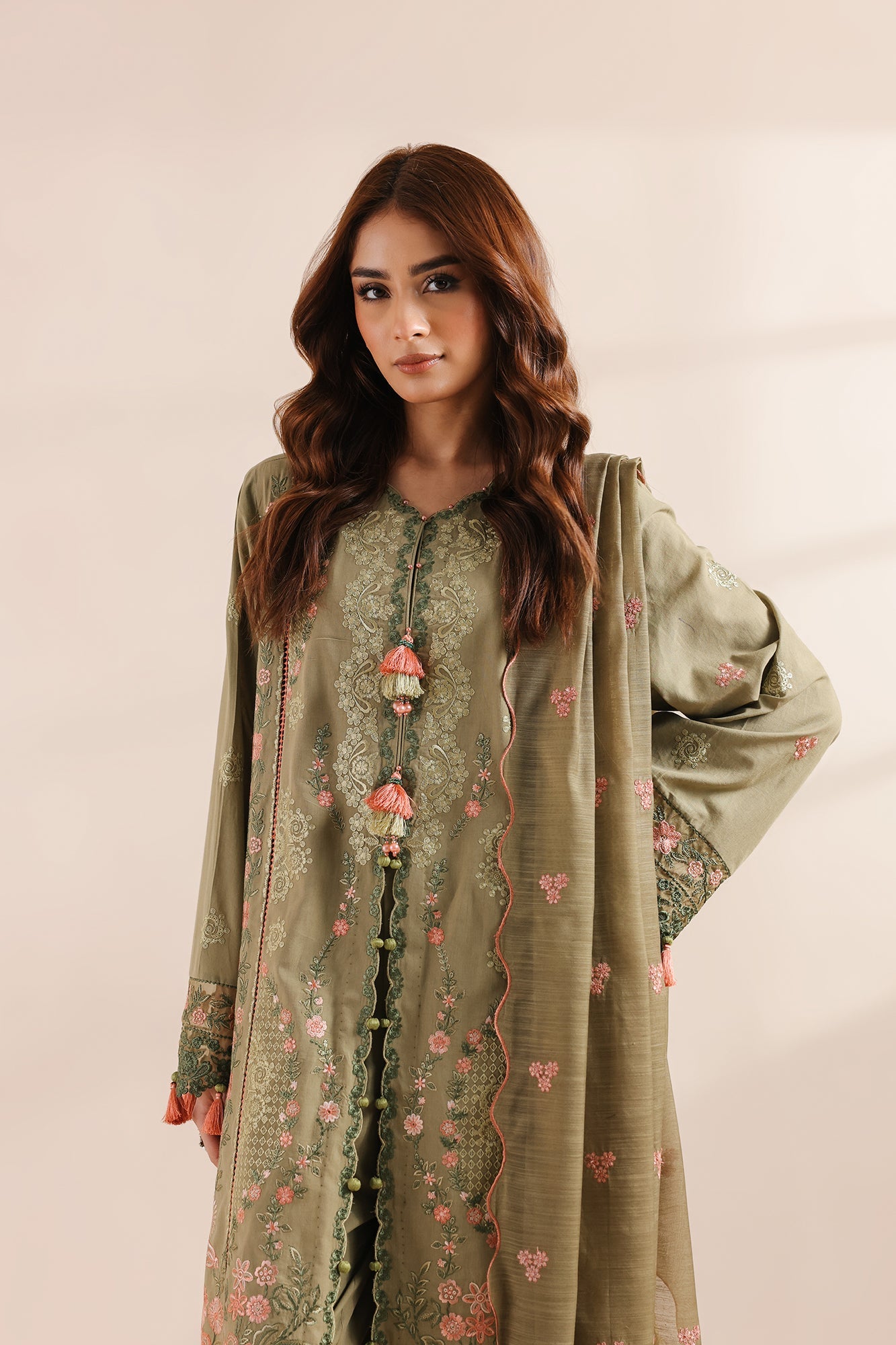 https://cdn.shopify.com/s/files/1/2290/7917/files/E0959-203-126_4.jpg?v=1767954674