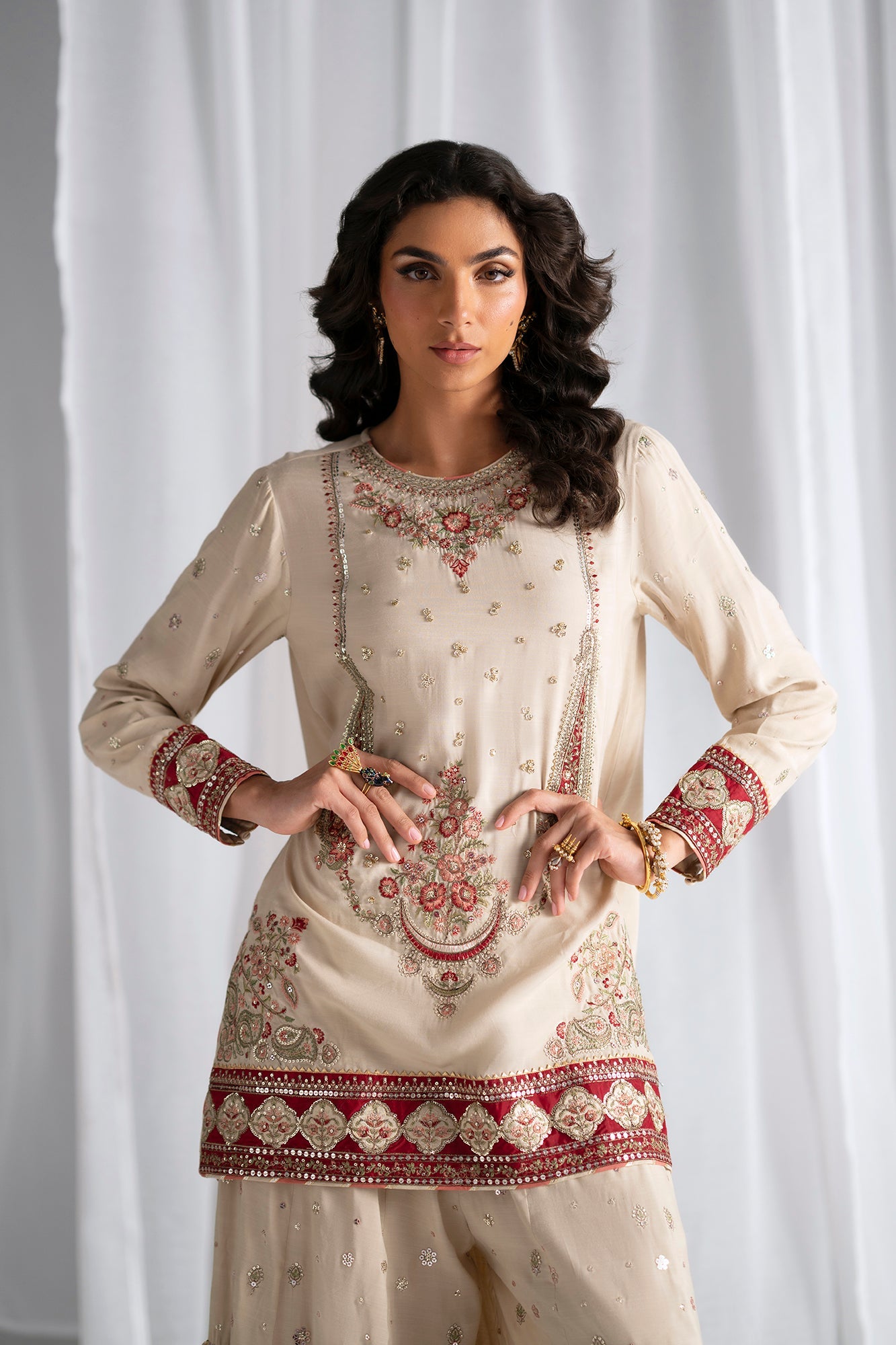 Embroidered Suit (E0967/104/006)