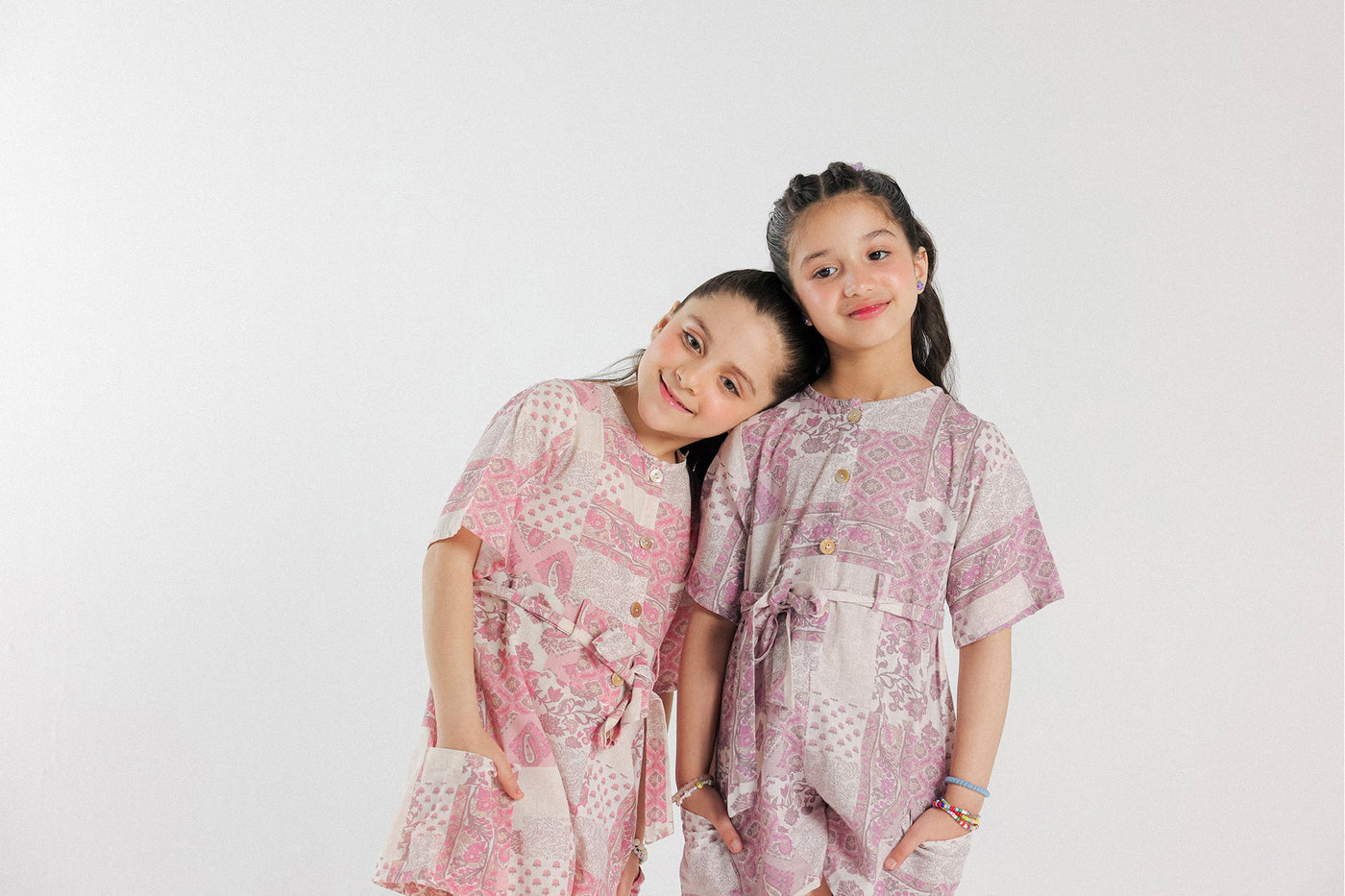 https://cdn.shopify.com/s/files/1/2290/7917/files/E0977-301-511_5_c9bbe644-8b3a-4b04-99b9-8004c6d96cc2.jpg?v=1738307041