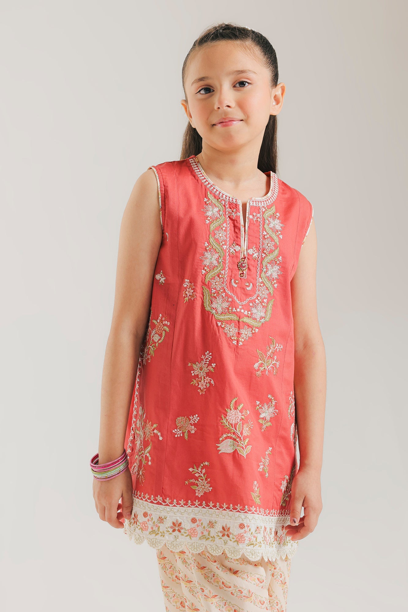 EMBROIDERED SUIT (E0990/404/311 E0990/304/311)