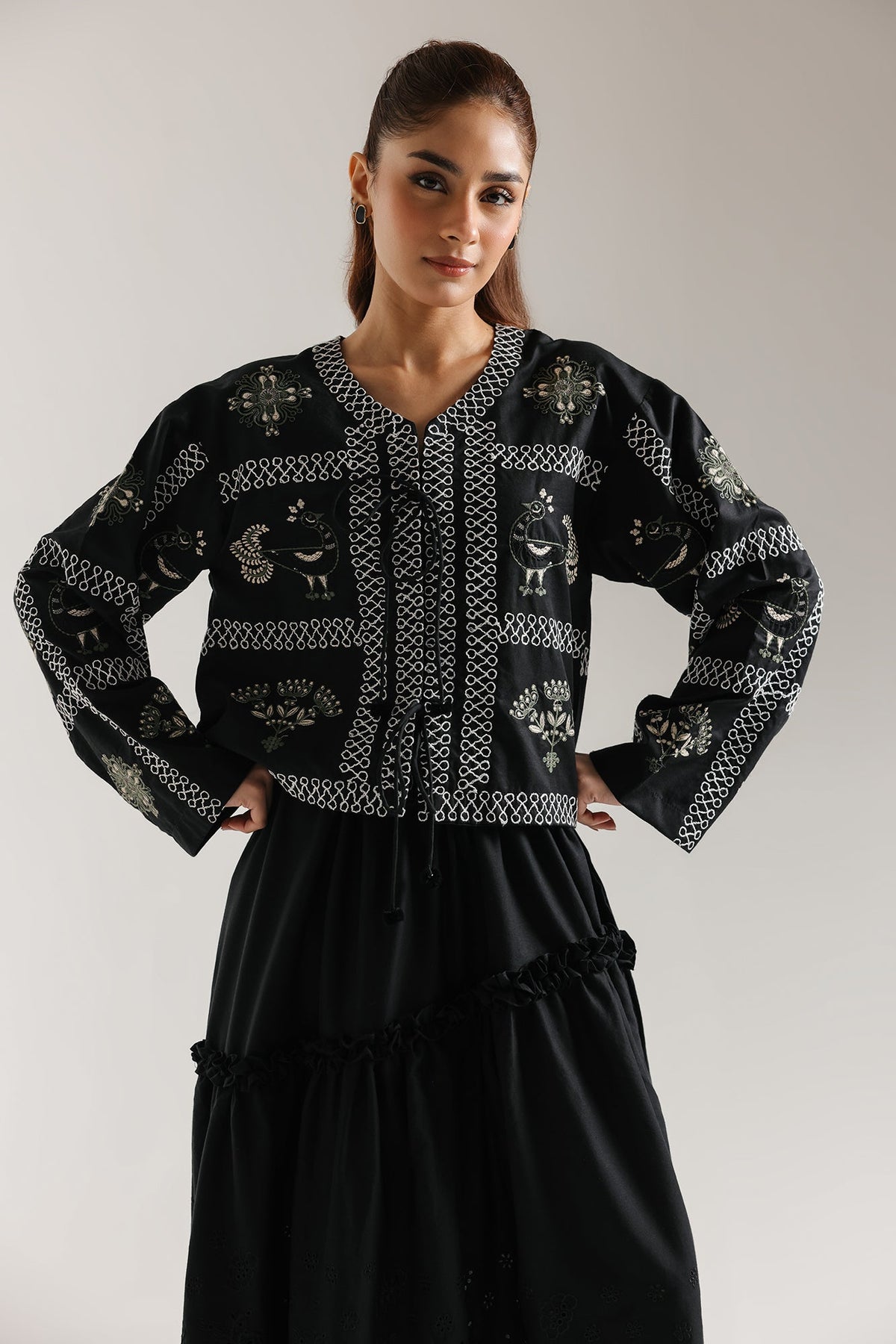 EMBROIDERED SHIRT (E1003/101/902)