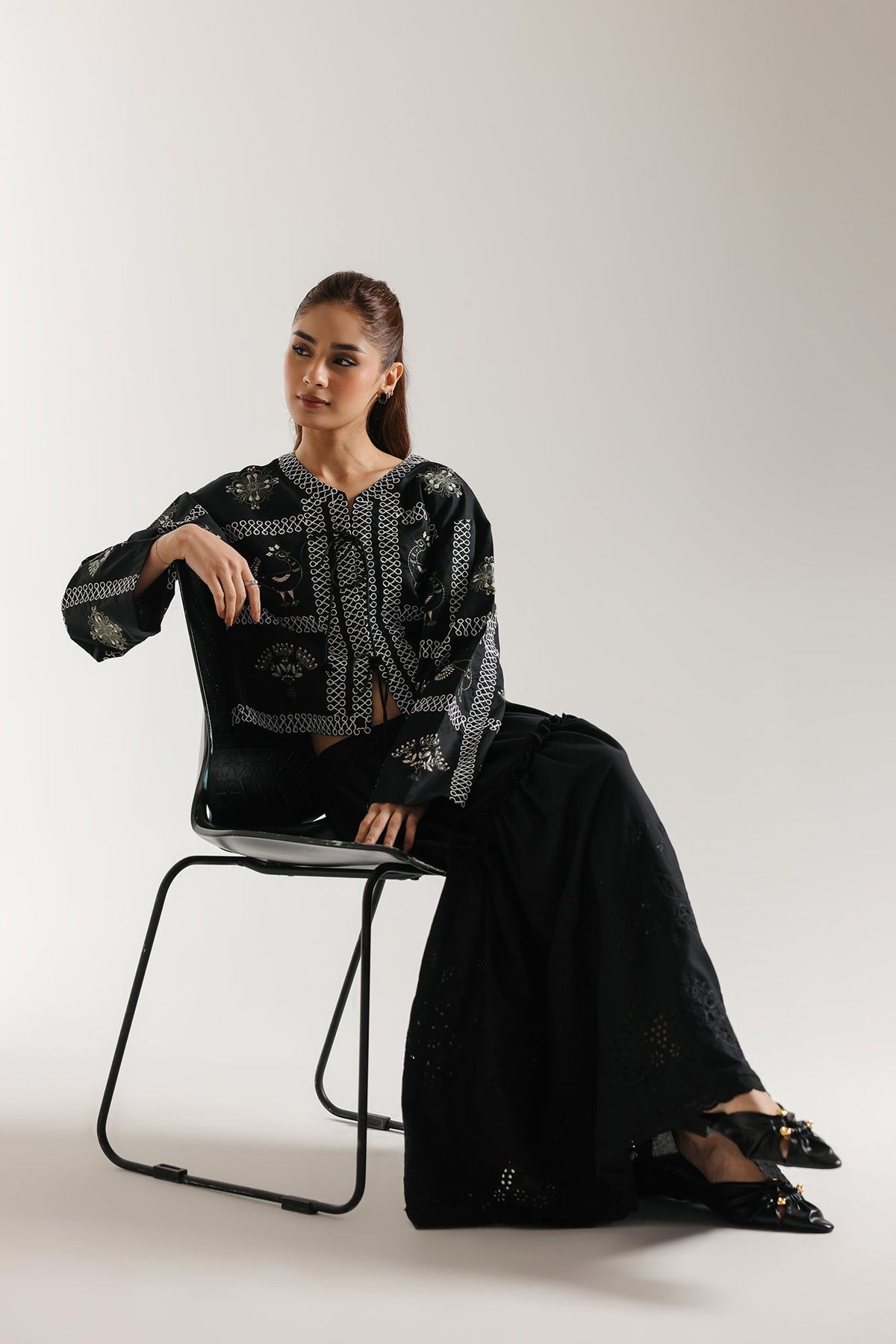 EMBROIDERED SHIRT (E1003/101/902)