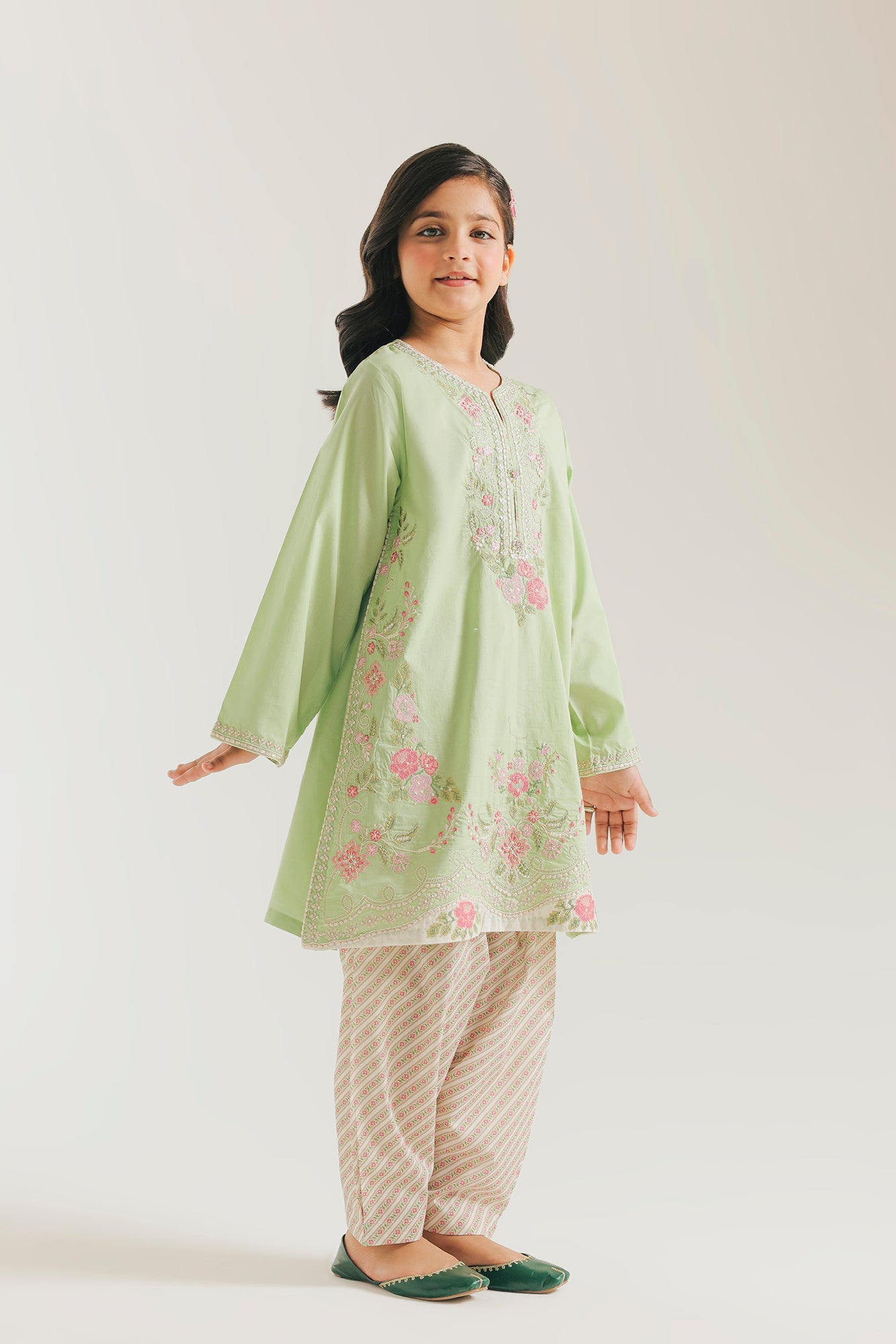 EMBROIDERED SUIT (E1003/404/710 E1003/304/710)