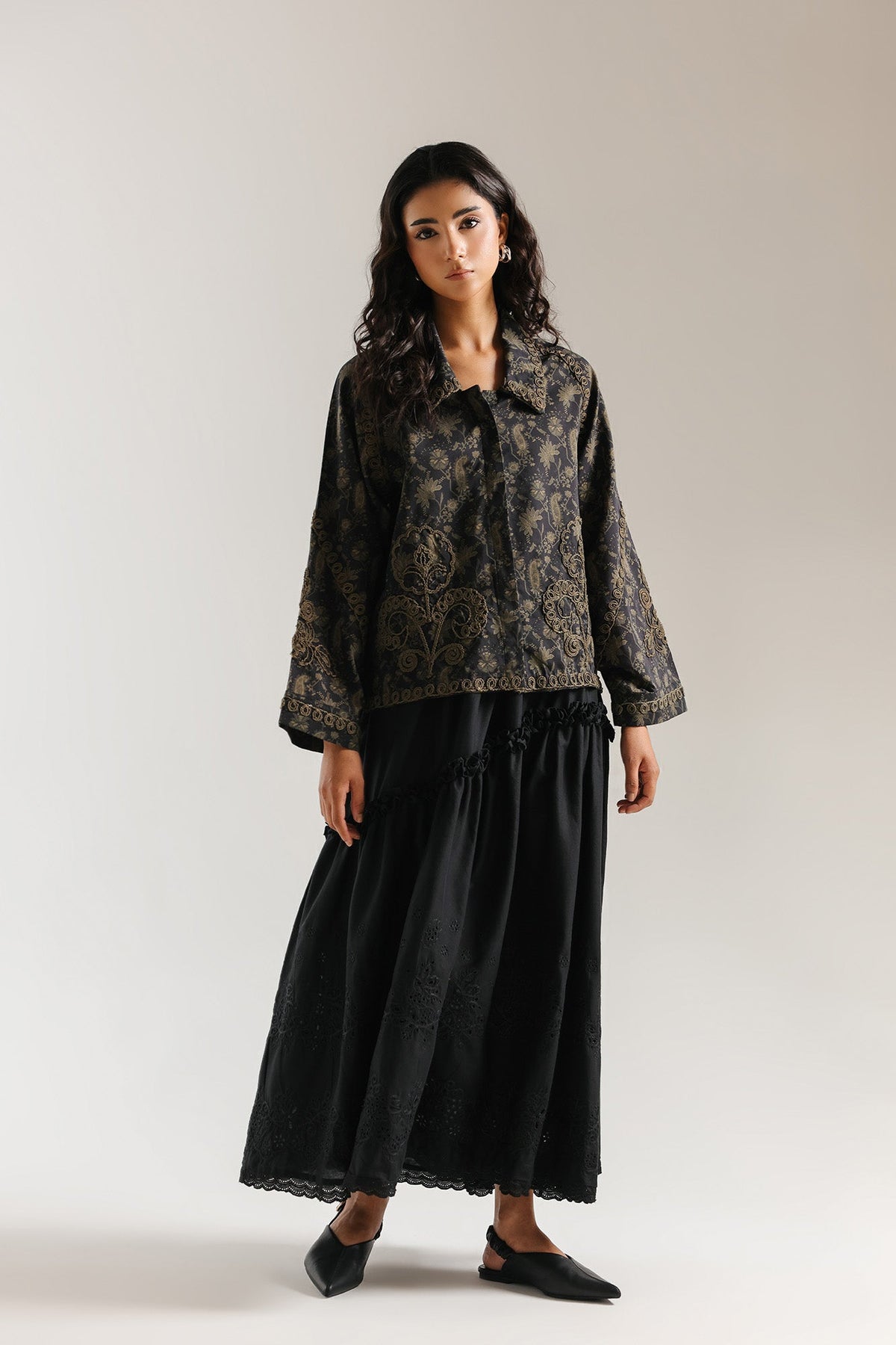 EMBROIDERED SHIRT (E1006/101/902)