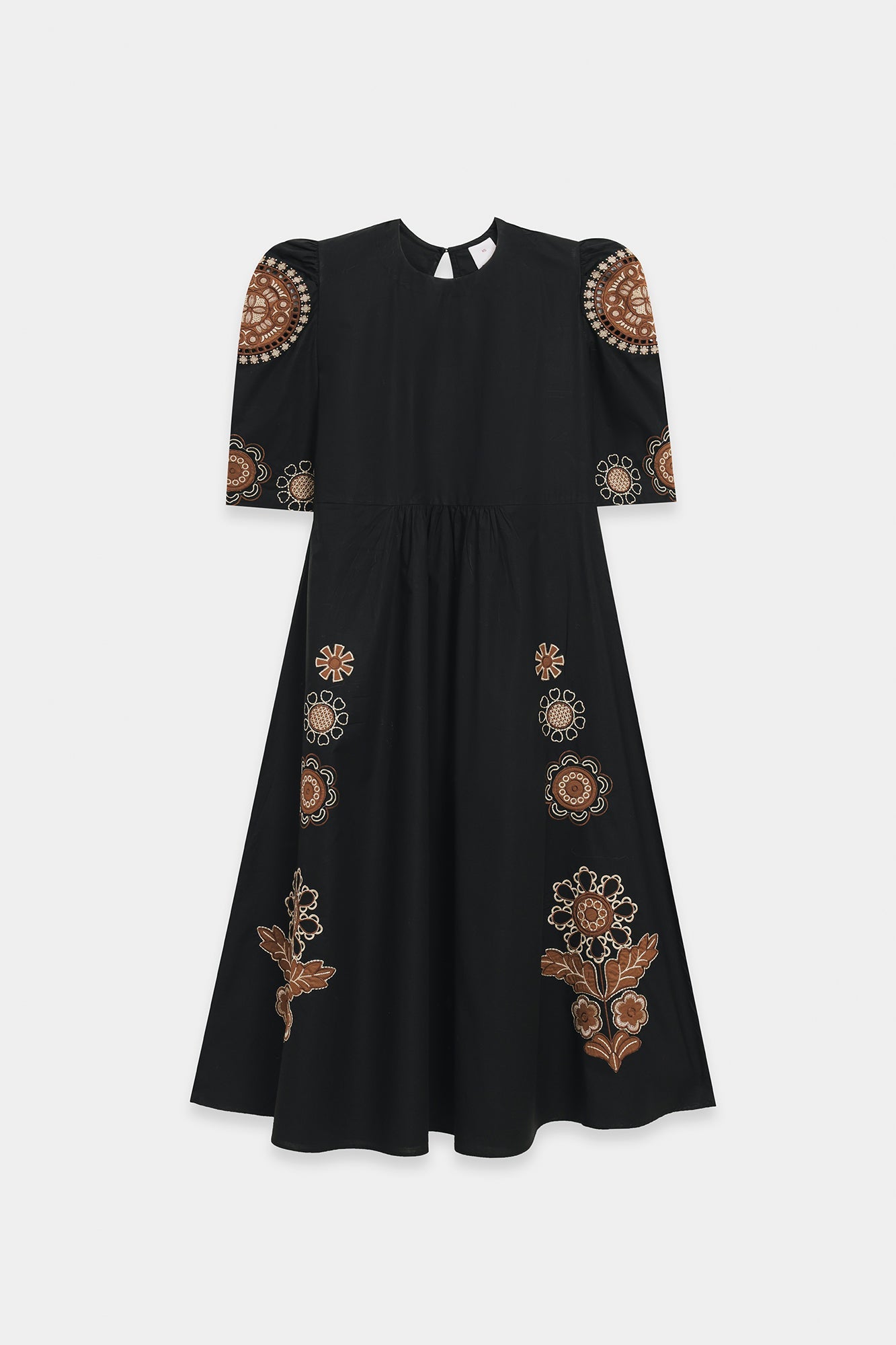 EMBROIDERED DRESS (E1016/101/902)
