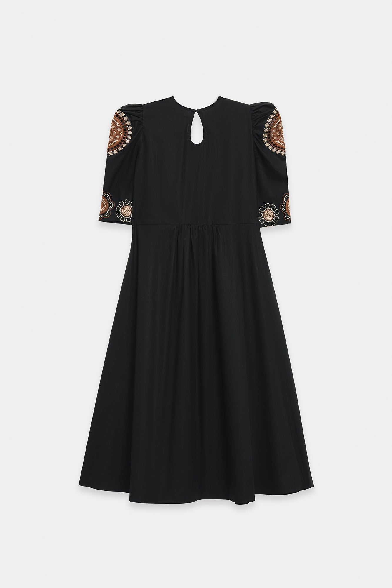 EMBROIDERED DRESS (E1016/101/902)