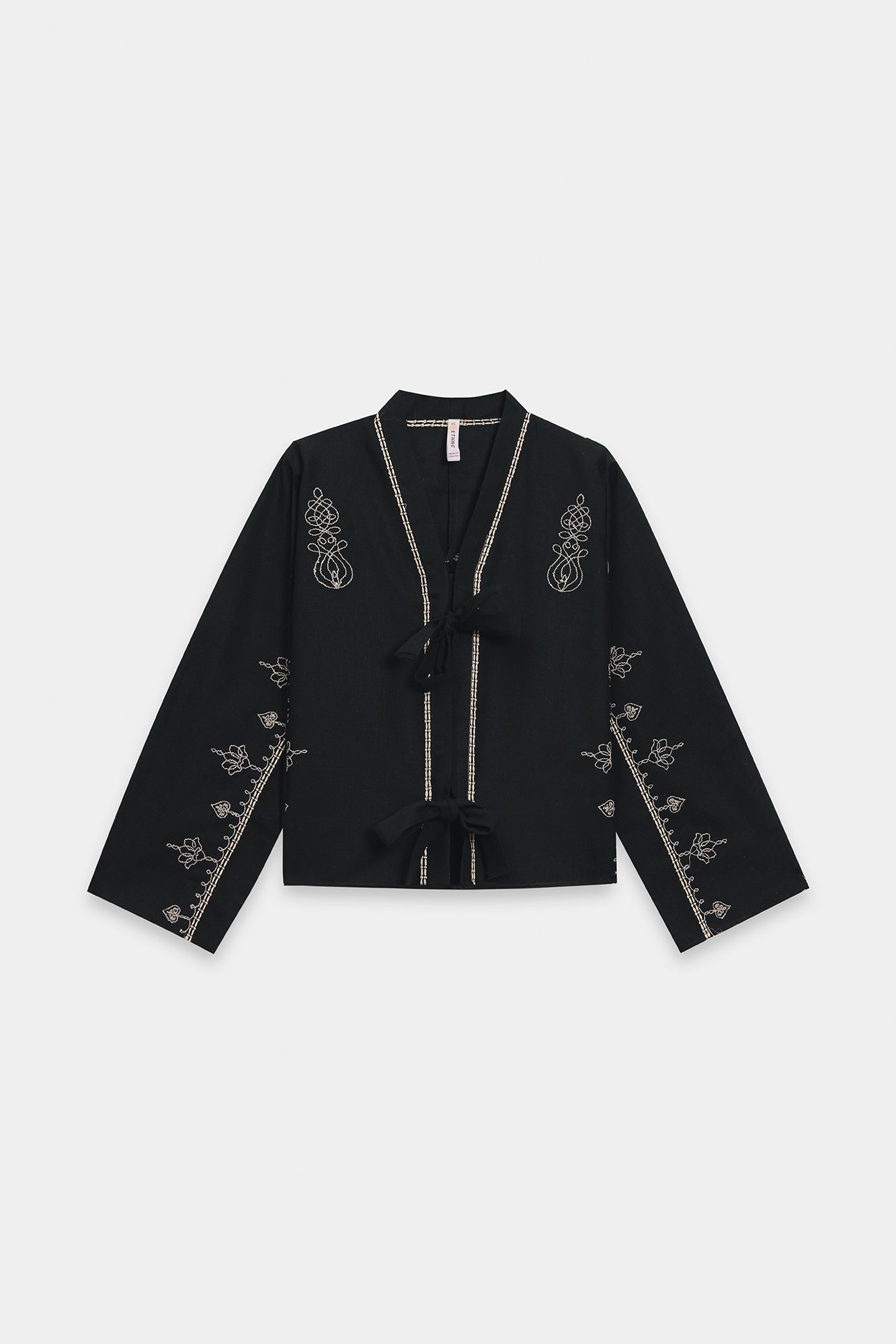 EMBROIDERED TOP (E1031/101/902)