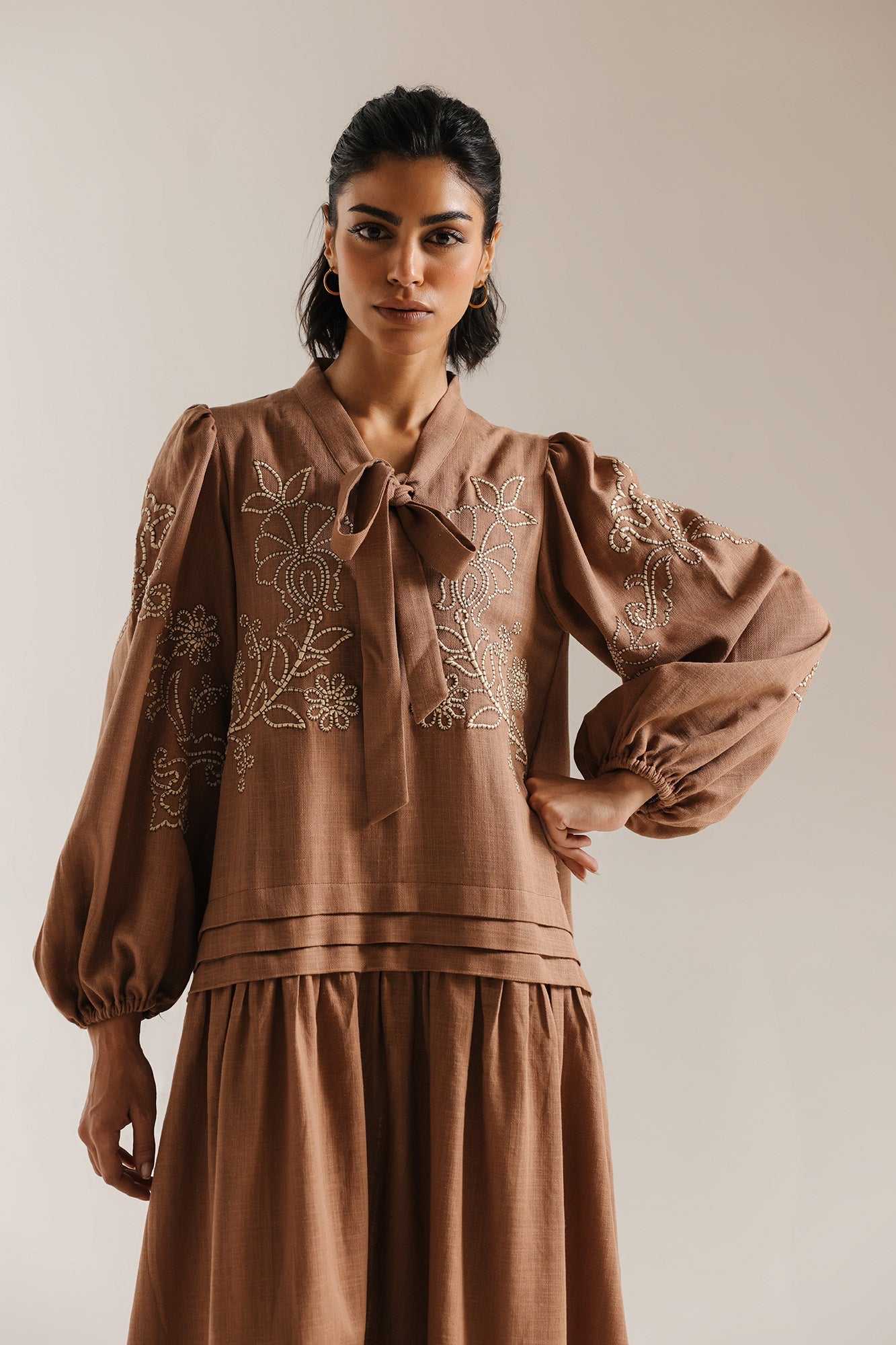 EMBROIDERED DRESS (E1045/101/806)