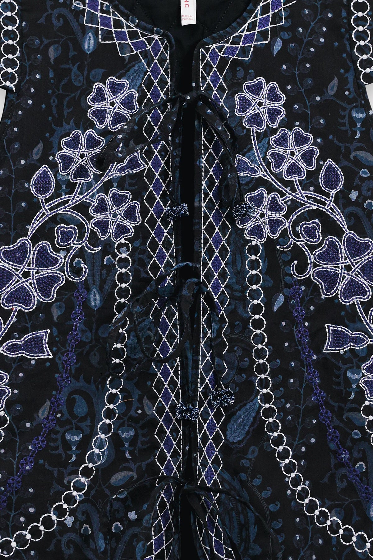 EMBROIDERED WAISTCOAT (E1049/101/902)