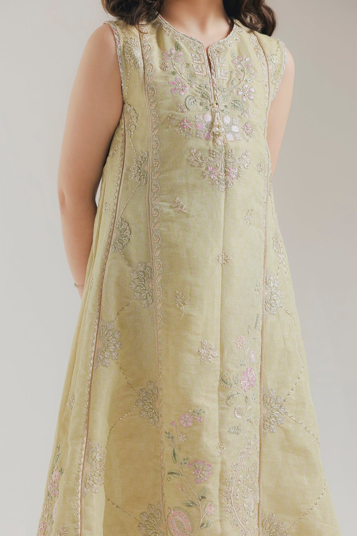 EMBROIDERED DRESS (E1051/404/129 E1051/304/129)