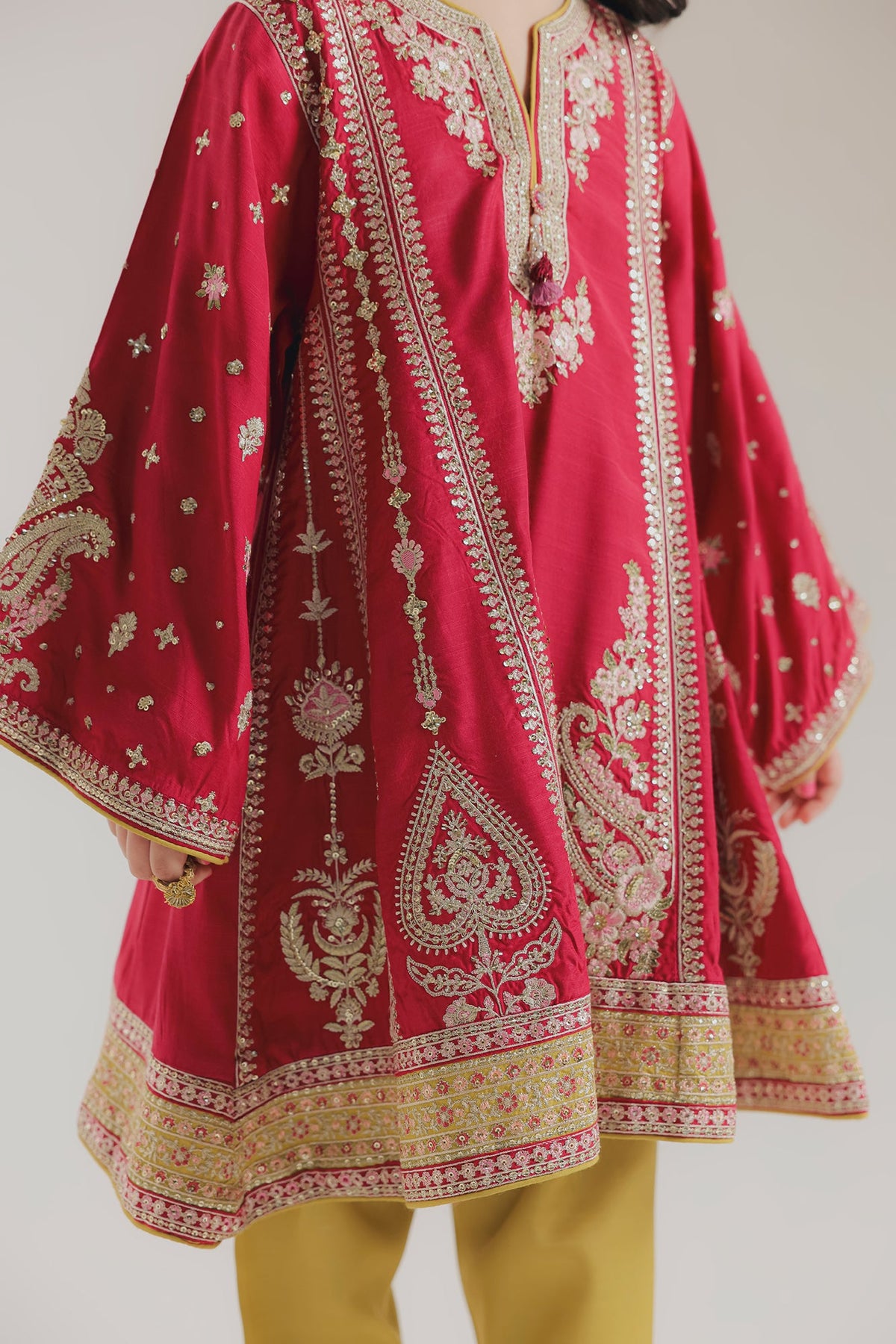 EMBROIDERED SUIT (E1054/404/416 E1054/304/416)