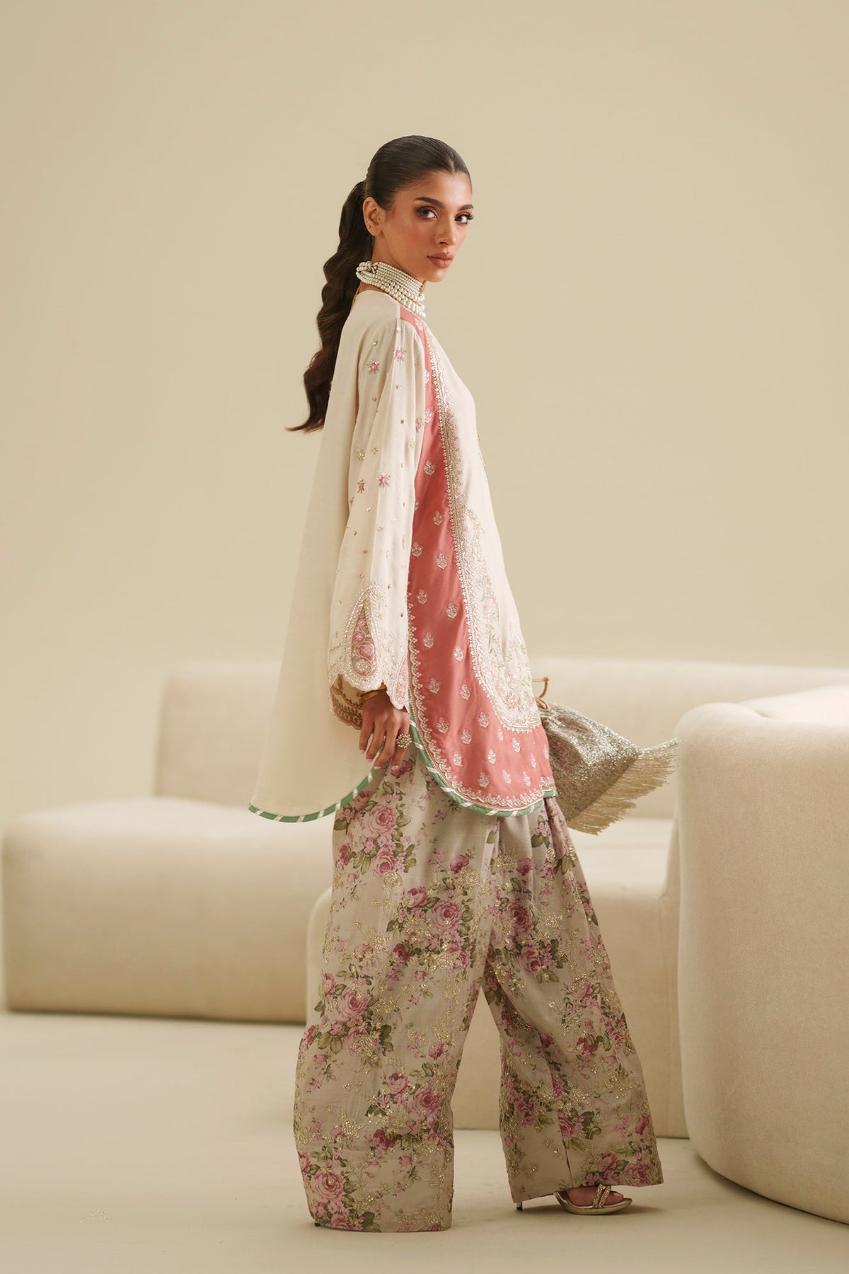 EMBROIDERED SUIT (E1059/104/005)