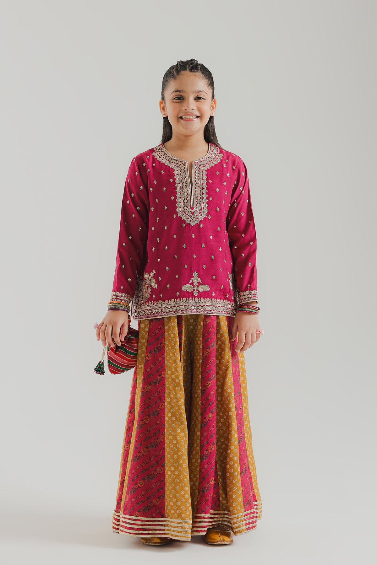 EMBROIDERED SUIT (E1068-404-406 E1068-304-406)