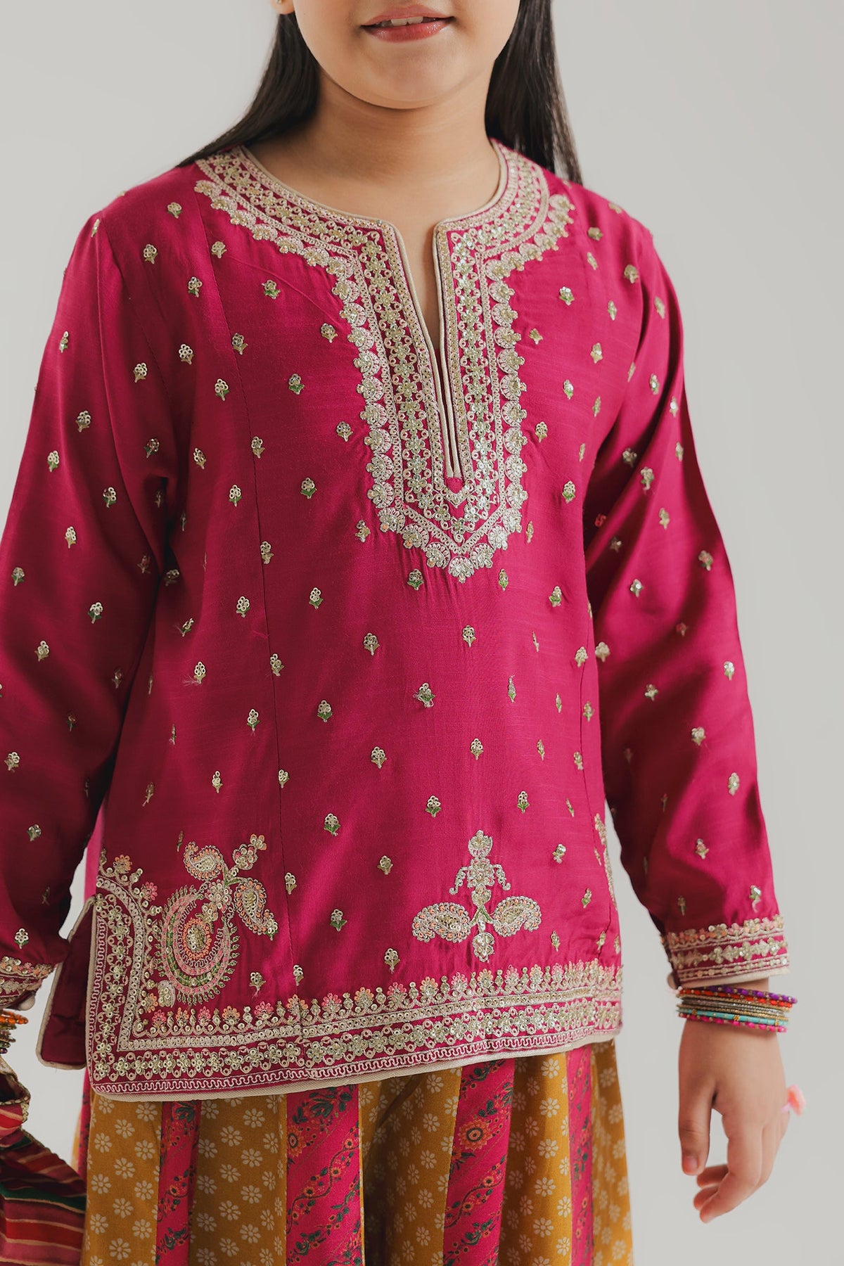 EMBROIDERED SUIT (E1068-404-406 E1068-304-406)