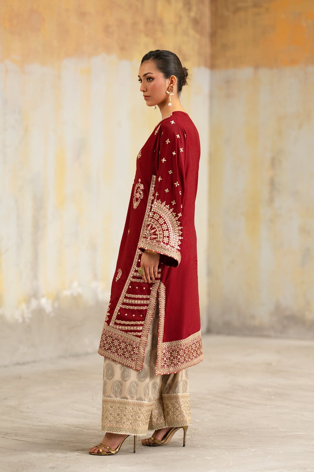 Ethnic