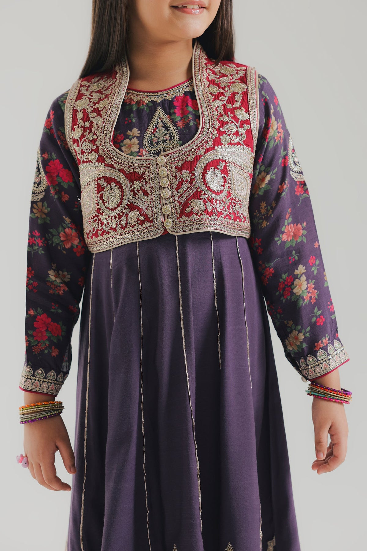 EMBROIDERED SUIT (E1075-404-516 E1075-304-516)