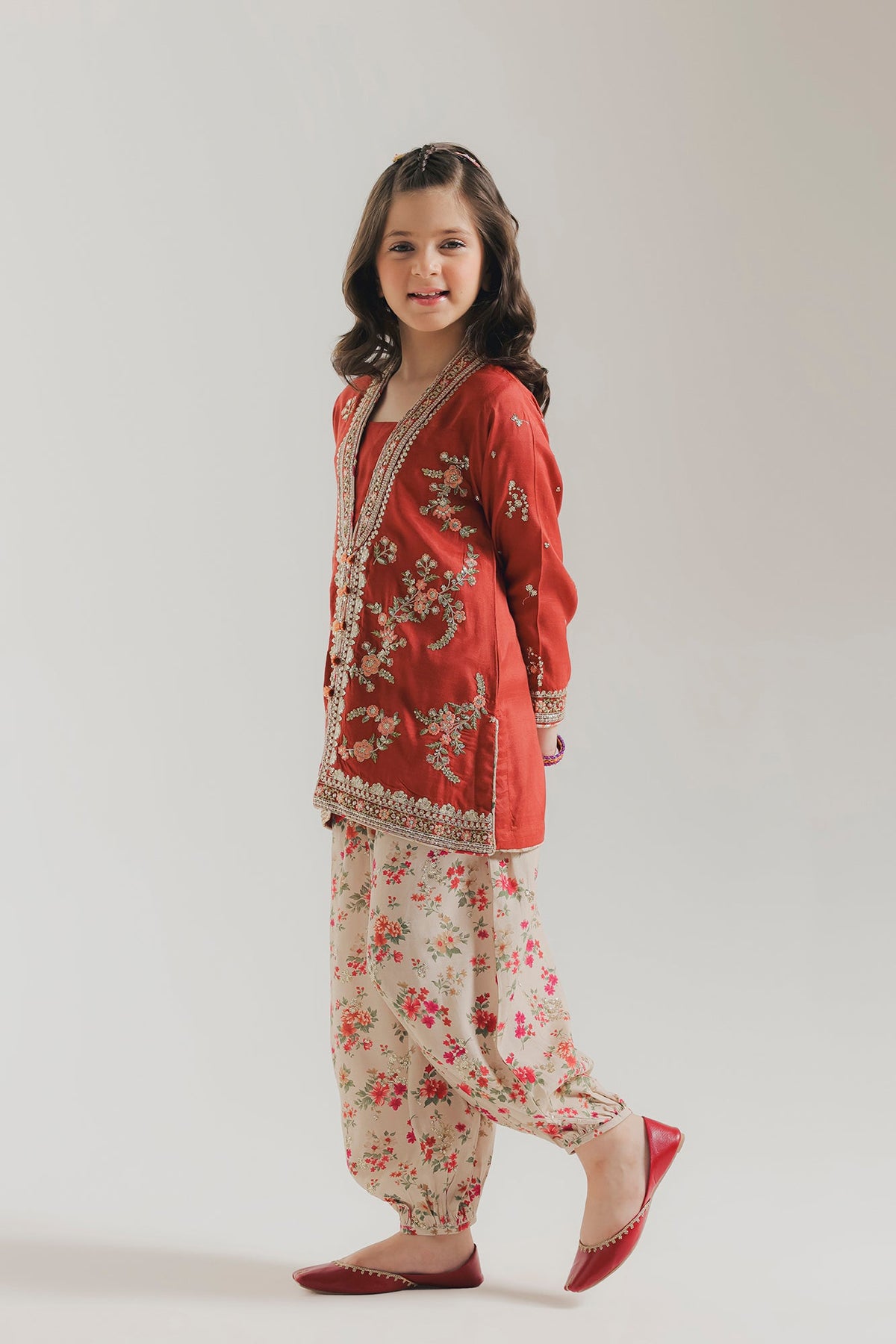 EMBROIDERED SUIT (E1076-404-321 E1076-304-321)