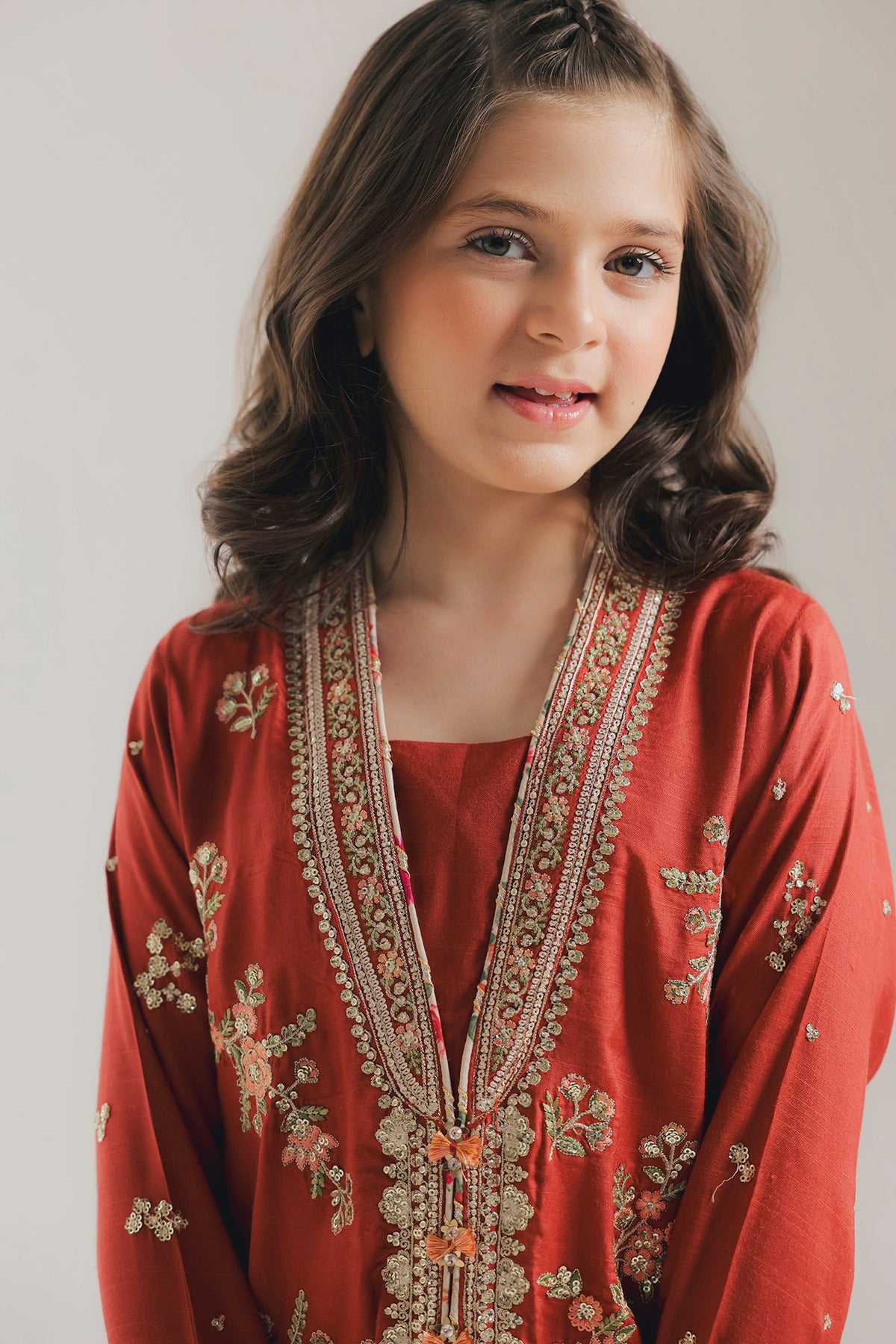 EMBROIDERED SUIT (E1076-404-321 E1076-304-321)