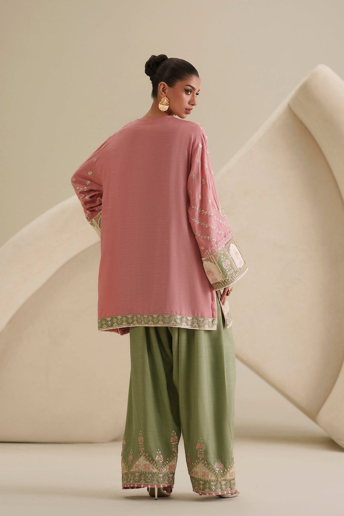 Ethnic