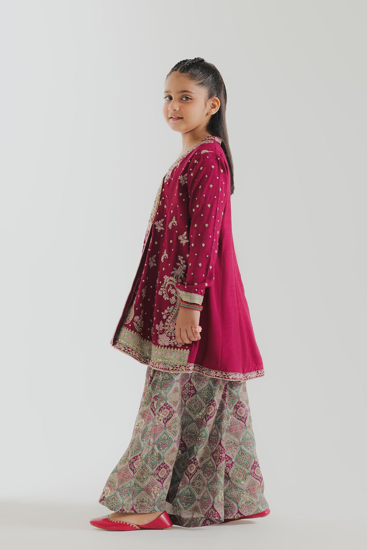 EMBROIDERED SUIT (E1080-404-524)