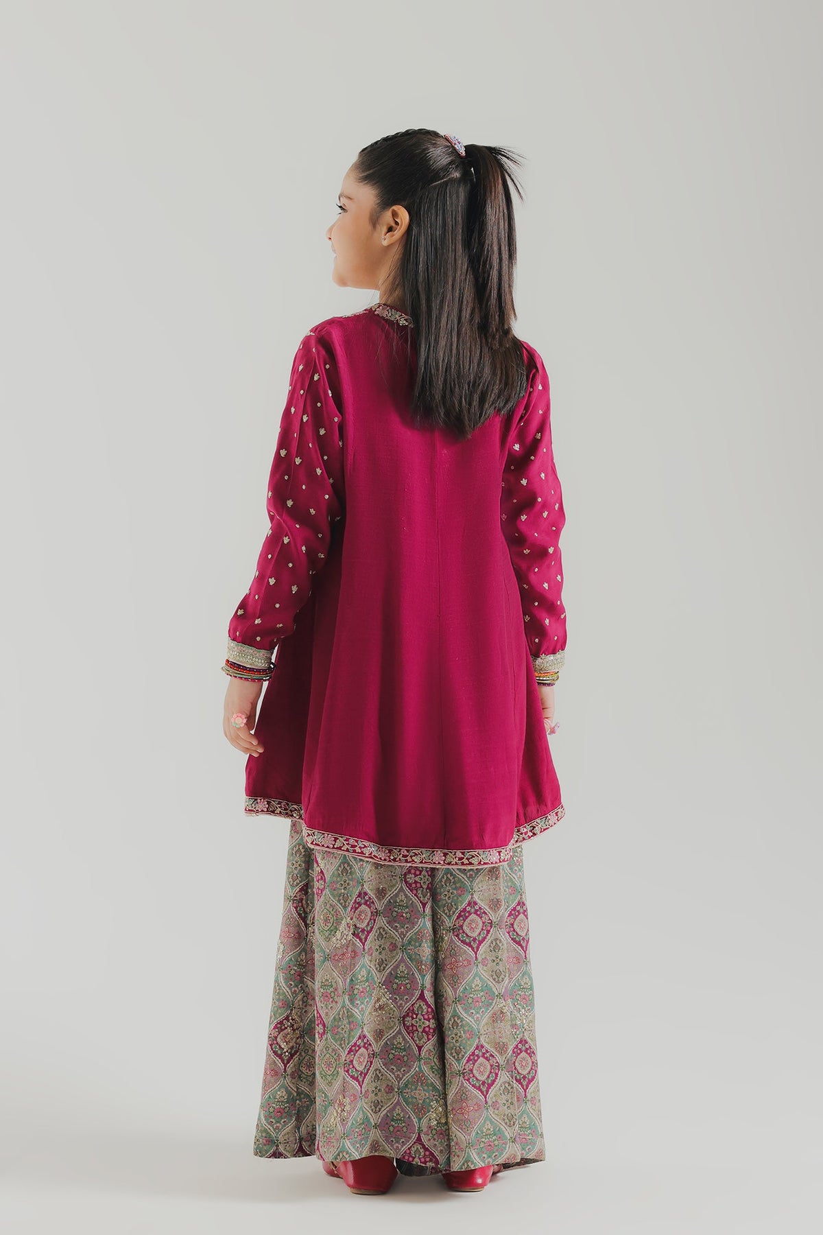 EMBROIDERED SUIT (E1080-404-524)