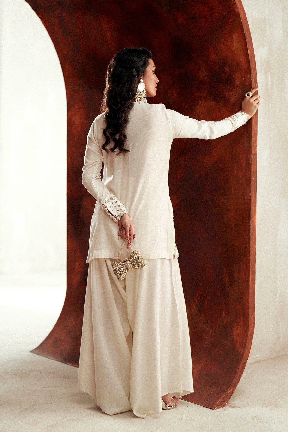 EMBROIDERED SUIT (E1102/104/002)