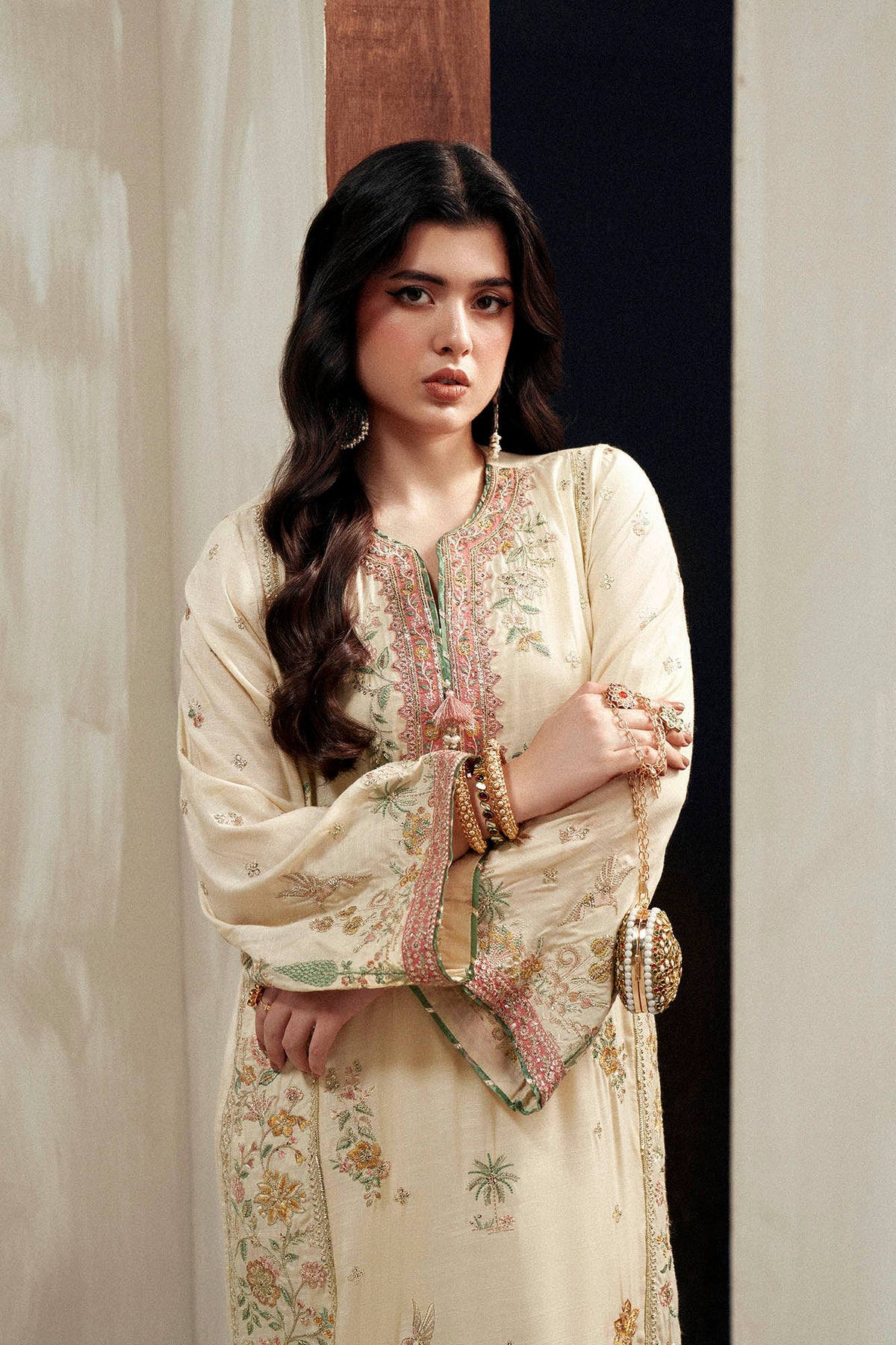 EMBROIDERED KAFTAN (E1105/104/002)