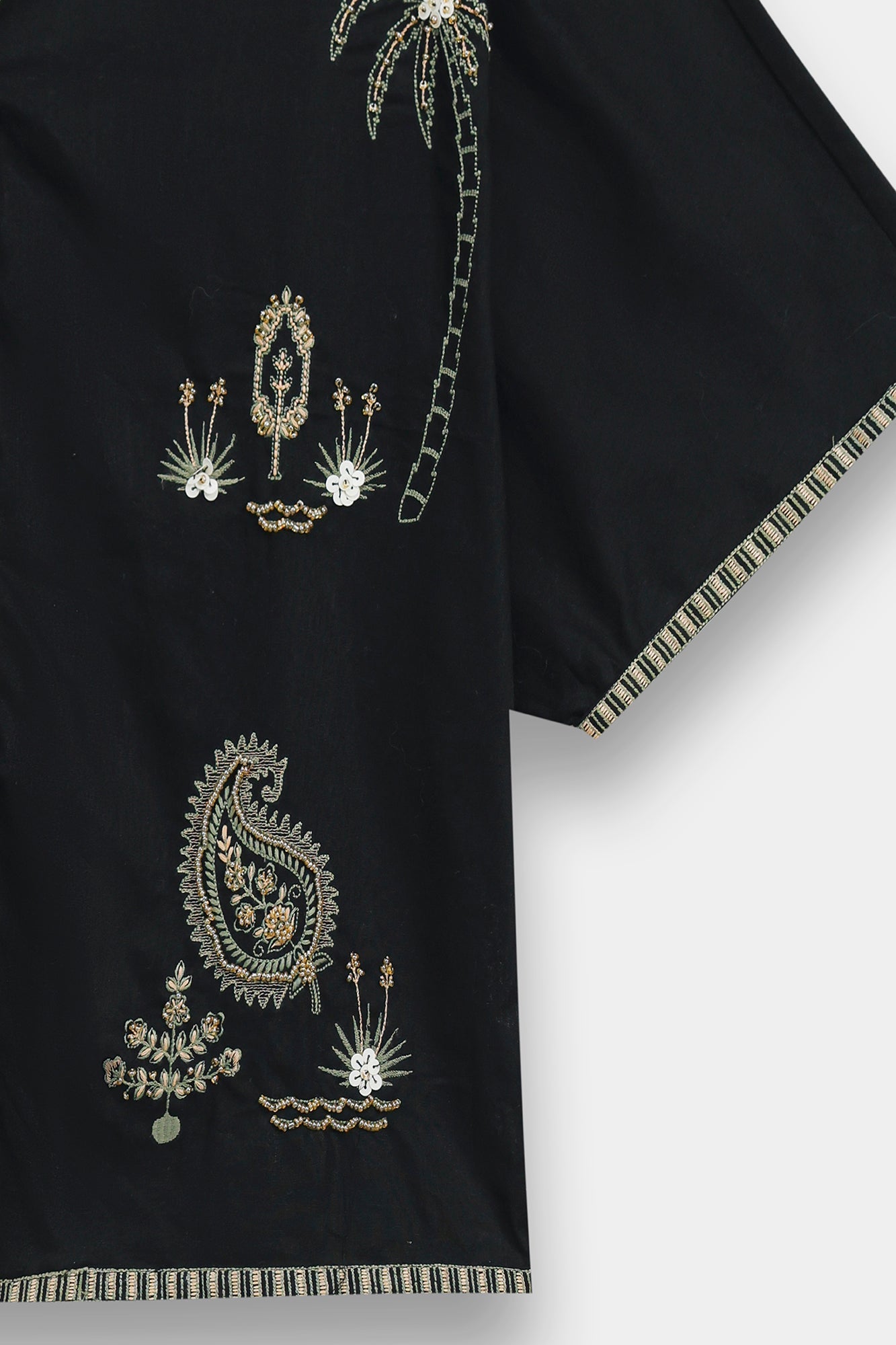 EMBROIDERED TOP (E1106/101/902)