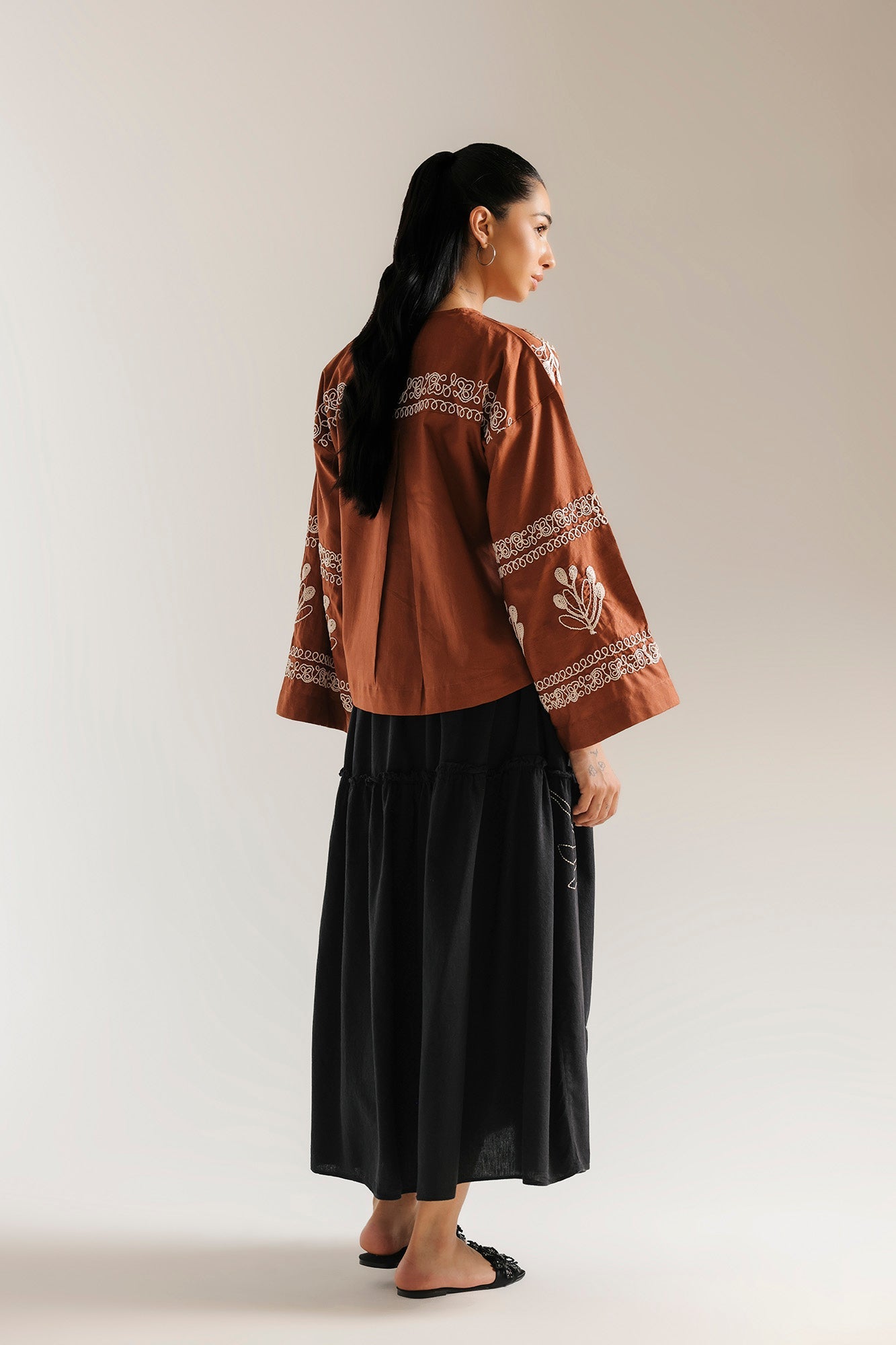 https://cdn.shopify.com/s/files/1/2290/7917/files/E1107-101-205_3.jpg?v=1780307556