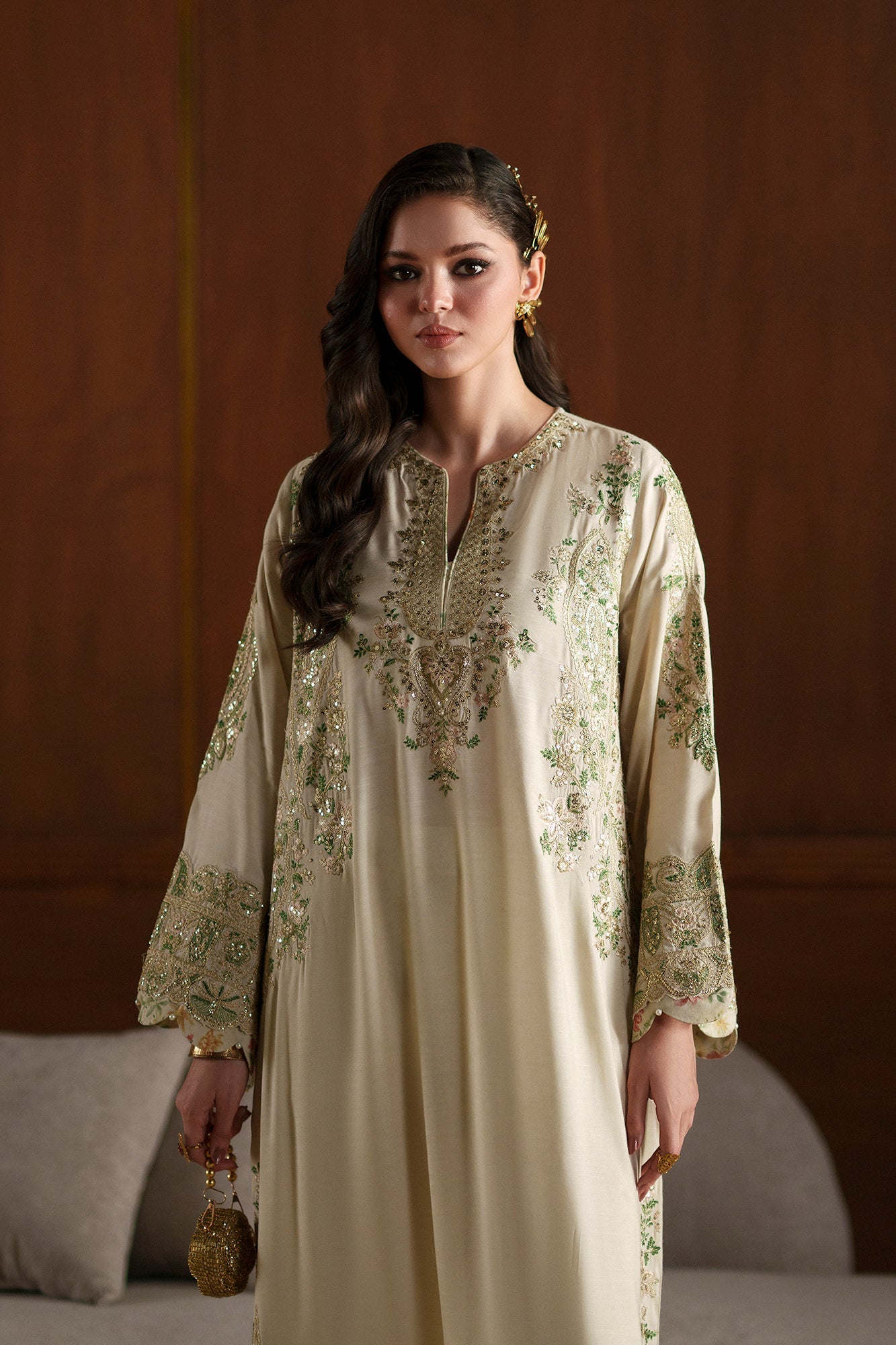 EMBROIDERED KAFTAN (E1112/104/006)